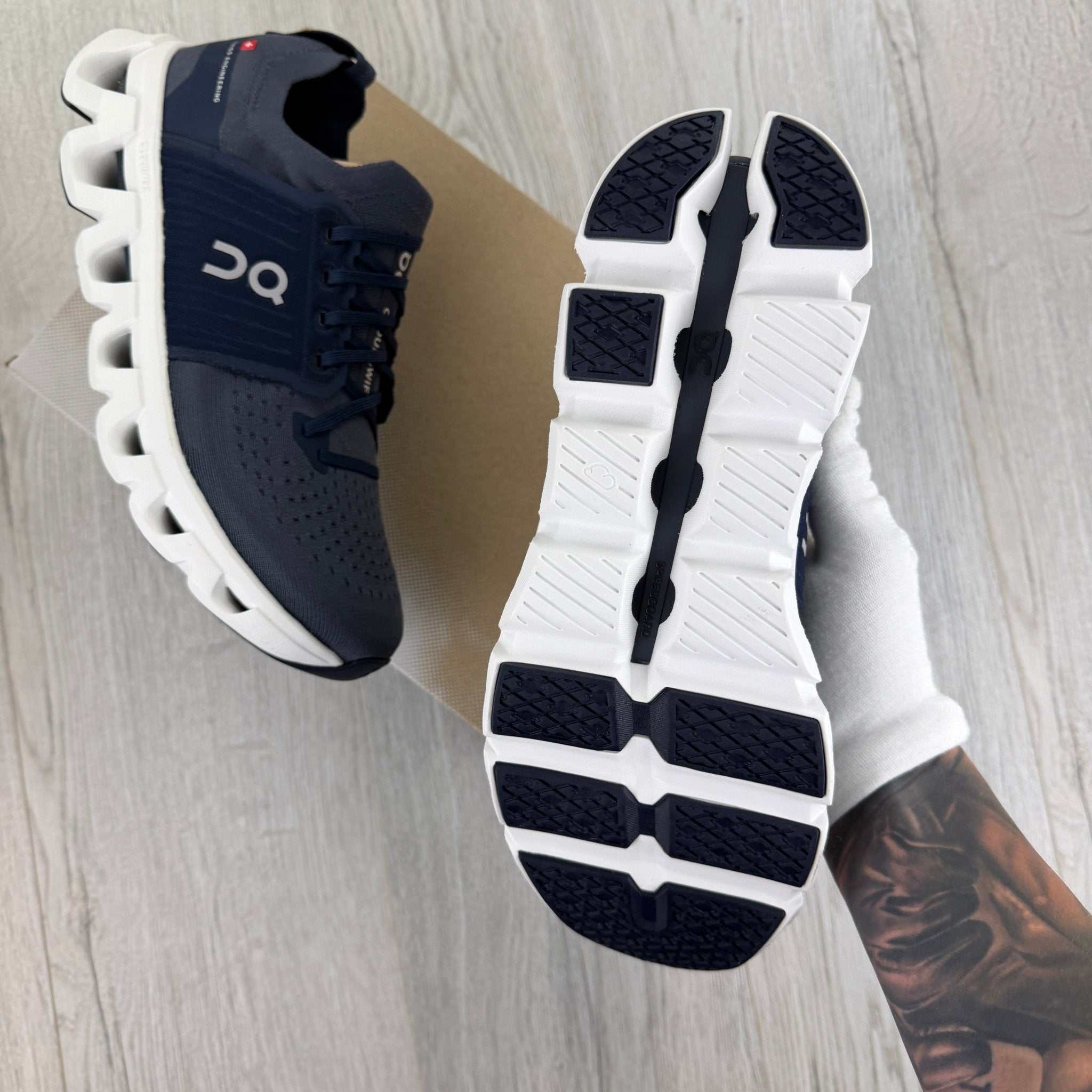 On Running Cloudswift 4 Navy Trainers - Morely TrendsOn Running Type here:)