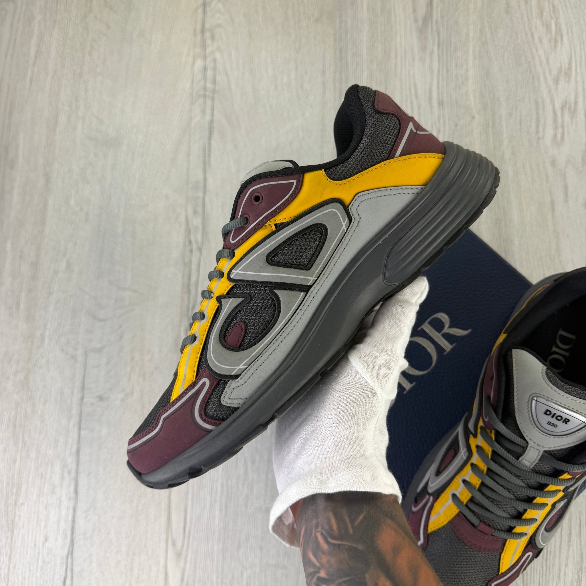 Dior B30 Men’s Burgundy / Yellow Trainers - 43 (Uk 9) - Morely TrendsDior Type here:)