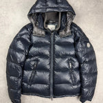 Moncler Zyn size 1 - Morely TrendsMorely Trends Type here:)