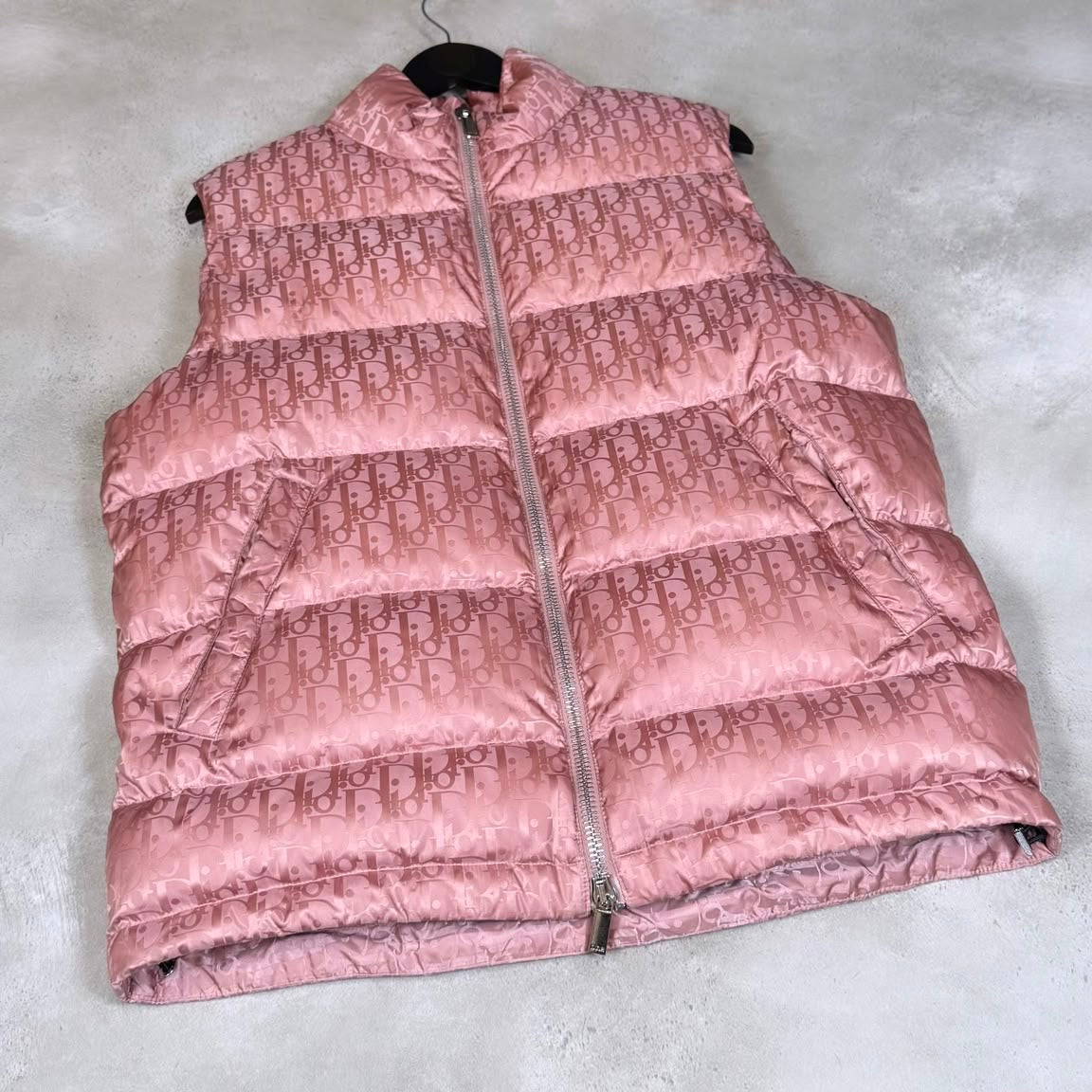 Dior Oblique Body Warmer Size Medium - Morely TrendsMorely Trends Type here:)