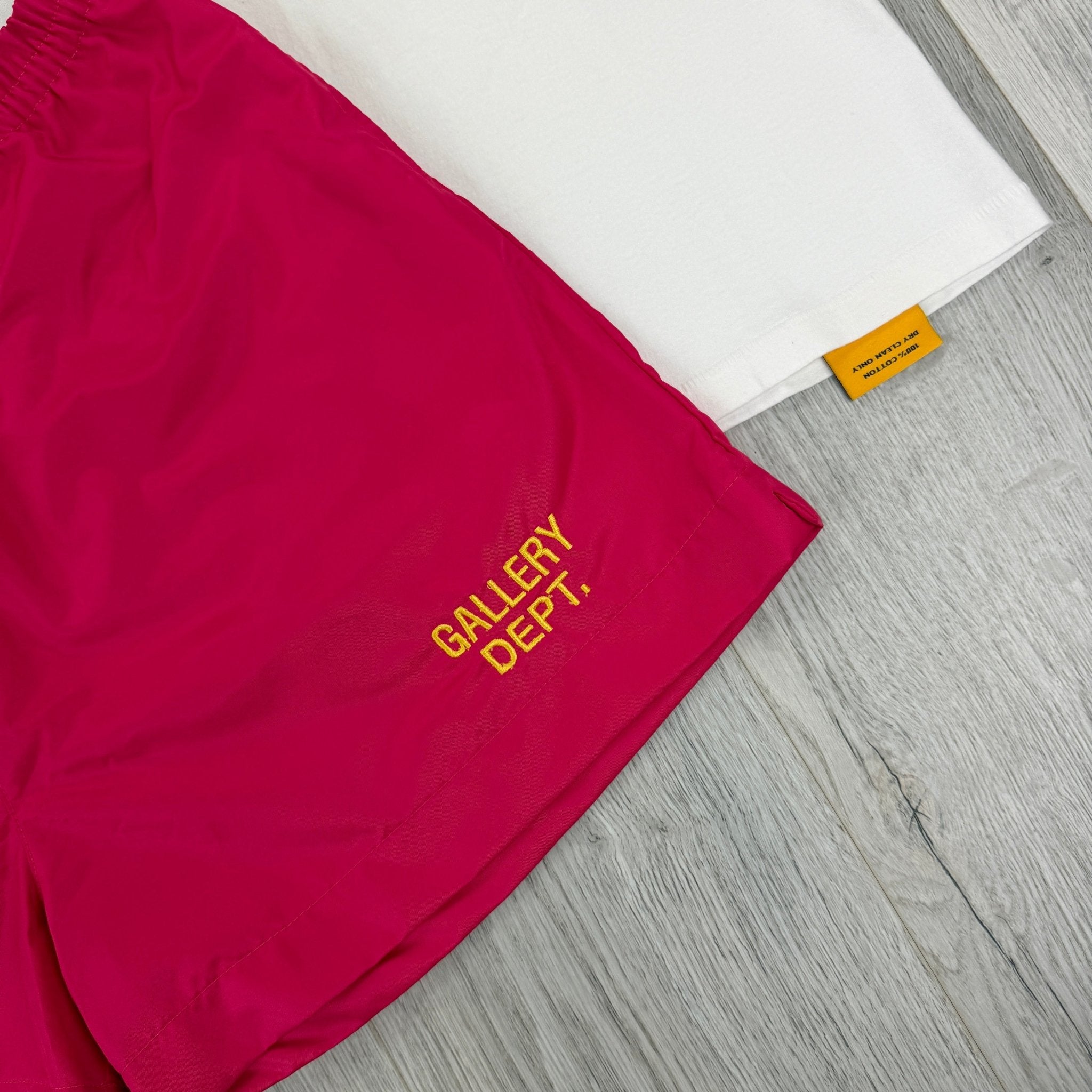 Gallery Dept Men’s White T-shirt & Shorts Set - Morely TrendsGallery Dept Type here:)