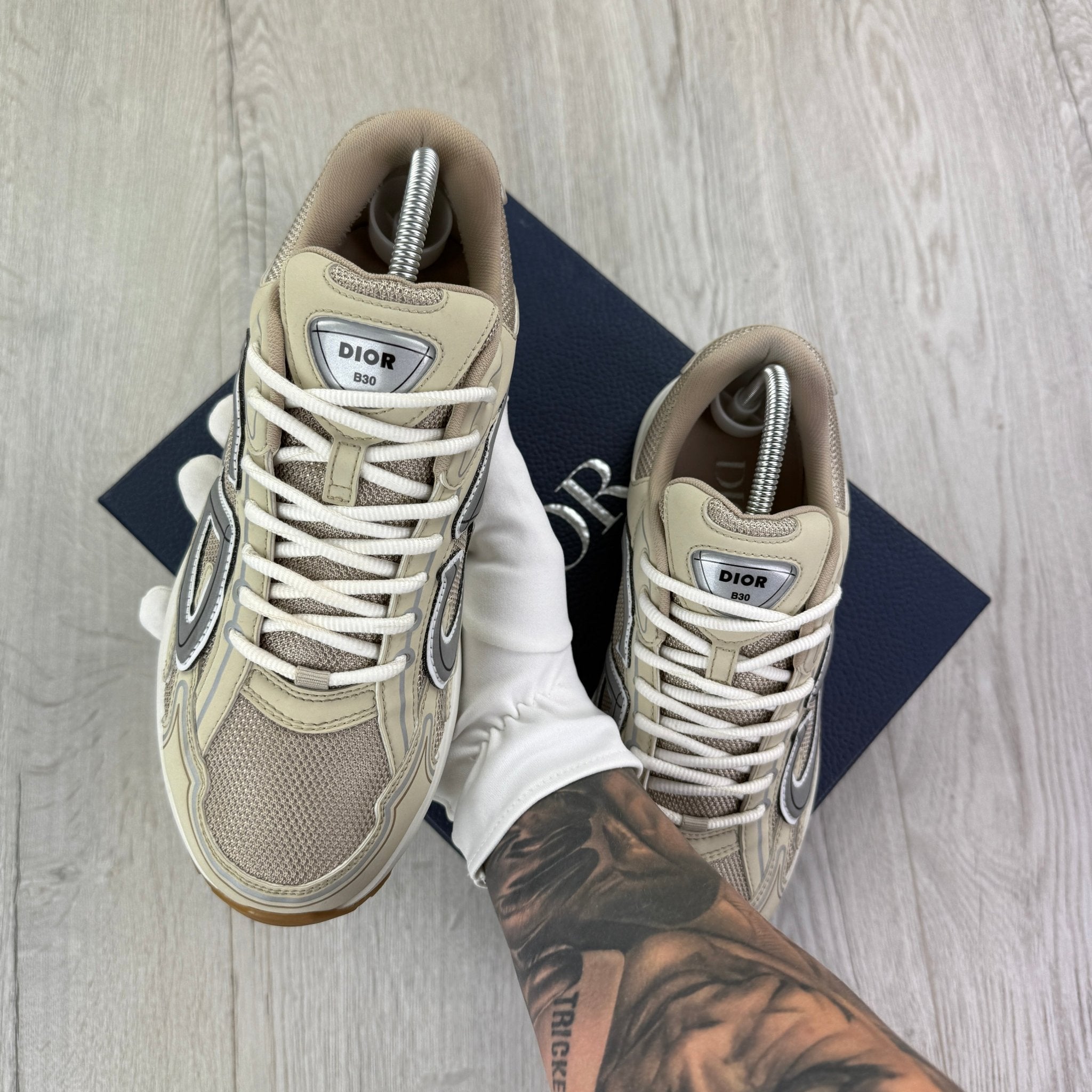 Dior B30 Men’s Cream Mesh and Technical Fabric Trainers - 41 (Fit Uk 7) - Morely TrendsDior Type here:)