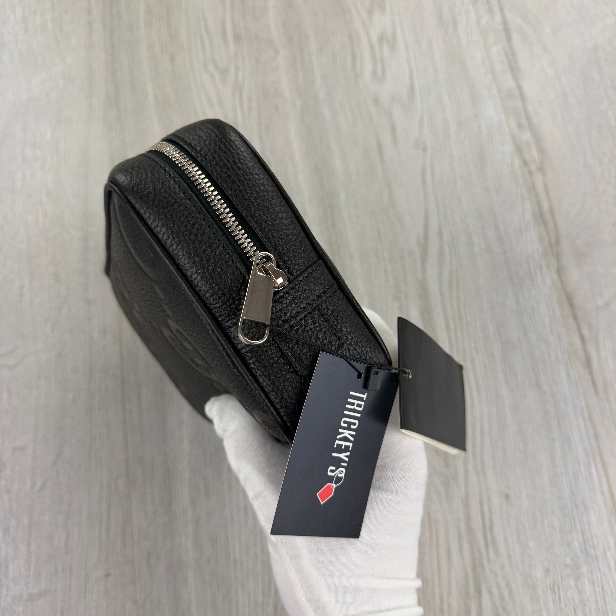 Gucci Jumbo GG Black Leather Toiletry / Travel Bag & Jumbo Wallet - Morely TrendsGucci Type here:)