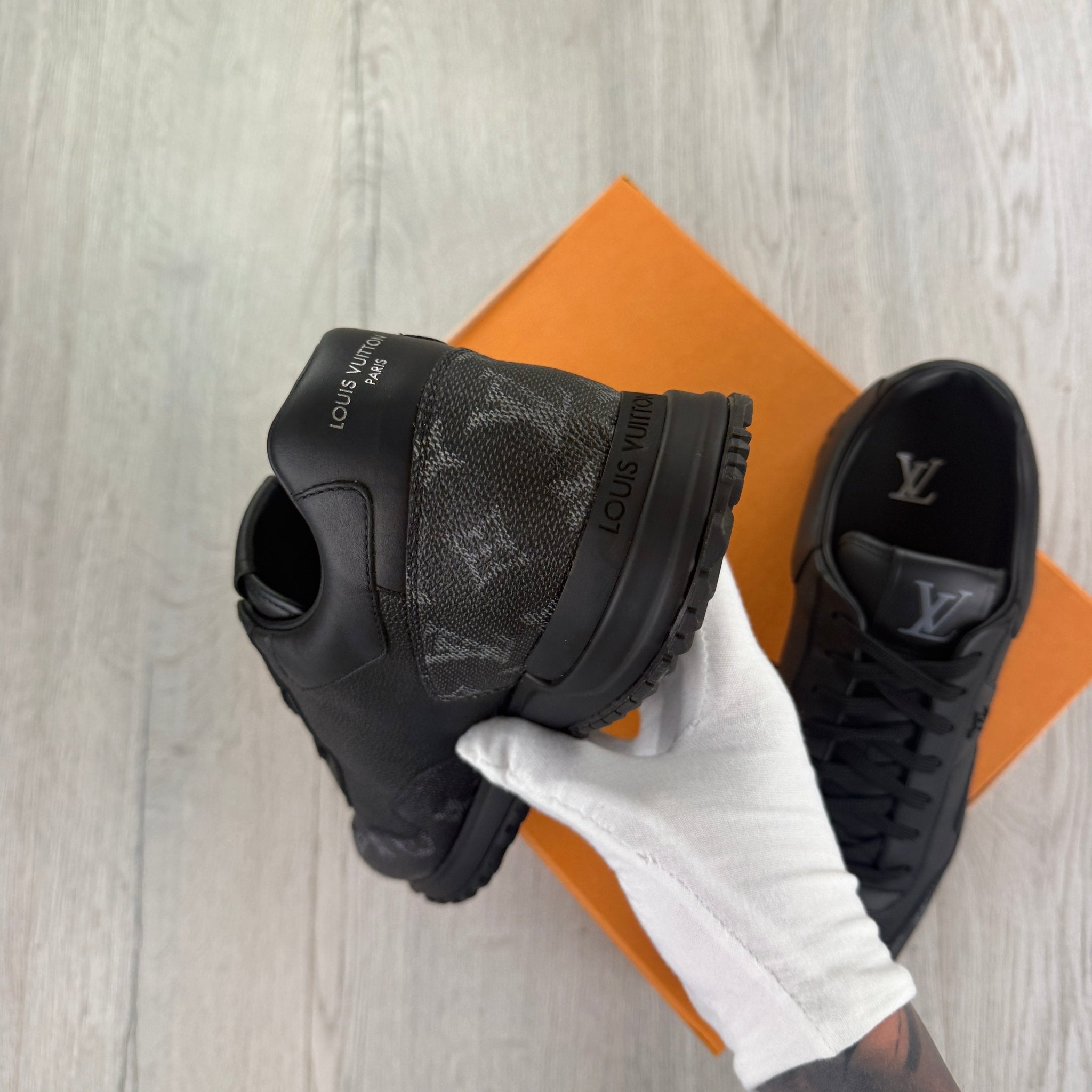 Louis Vuitton Men’s Leather Run Away Trainers - Uk 10 - Morely TrendsLouis Vuitton Type here:)