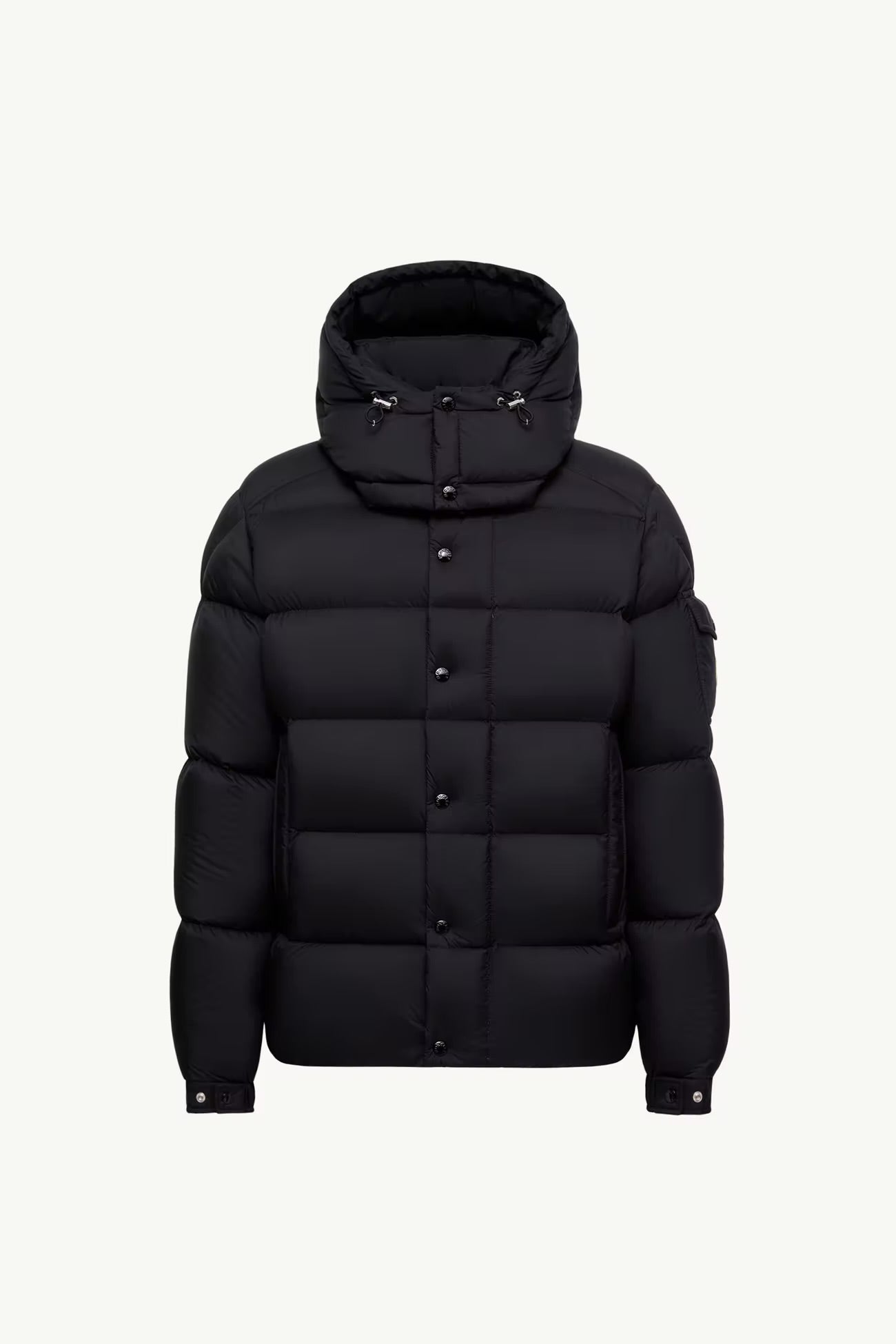 Moncler Size 3 Brand New - Morely TrendsMorely Trends Type here:)
