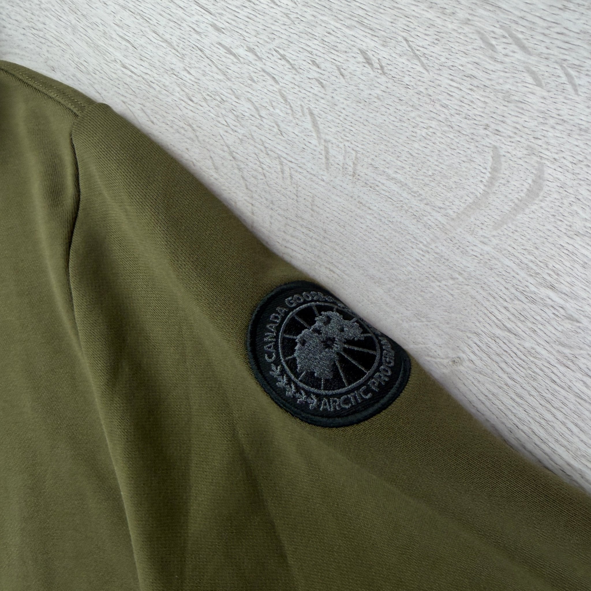 Canada Goose Men’s Black Badge Khaki Pullover Hoodie - XL - Morely TrendsCanada goose Type here:)