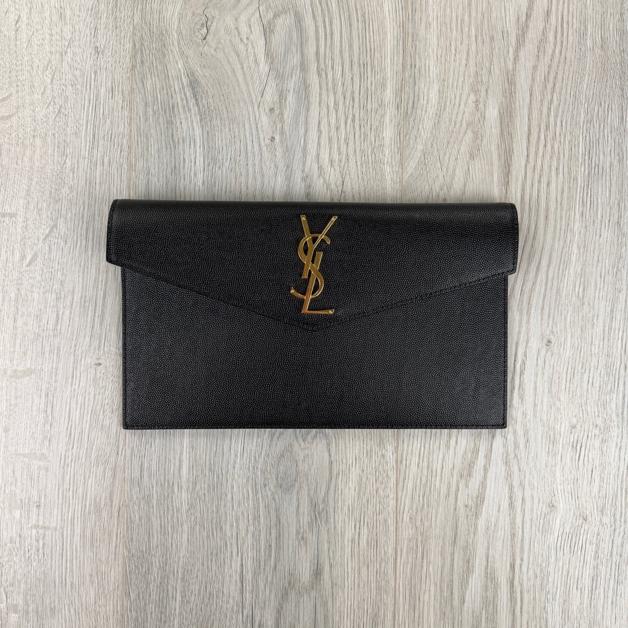 Saint Laurent Women’s Black Clutch Bag - Morely TrendsSaint Laurent Type here:)