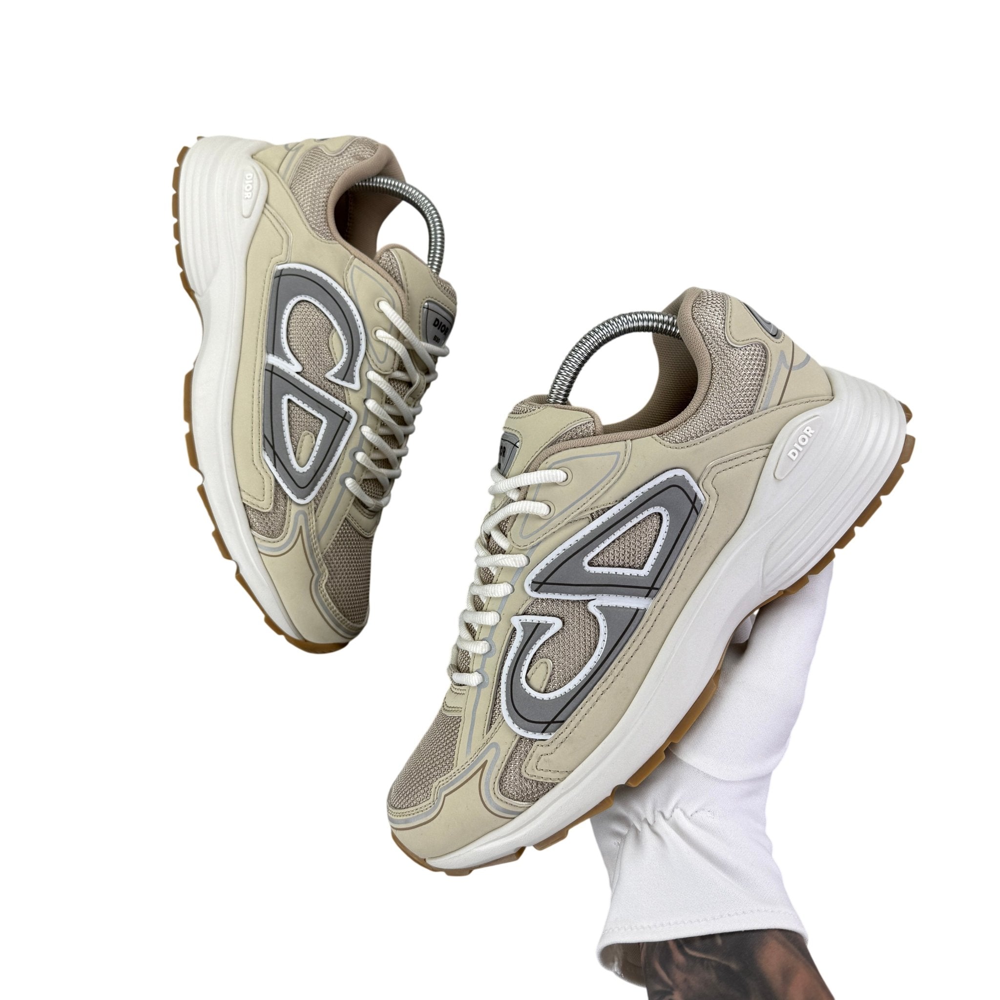 Dior B30 Men’s Cream Mesh and Technical Fabric Trainers - 41 (Fit Uk 7) - Morely TrendsDior Type here:)