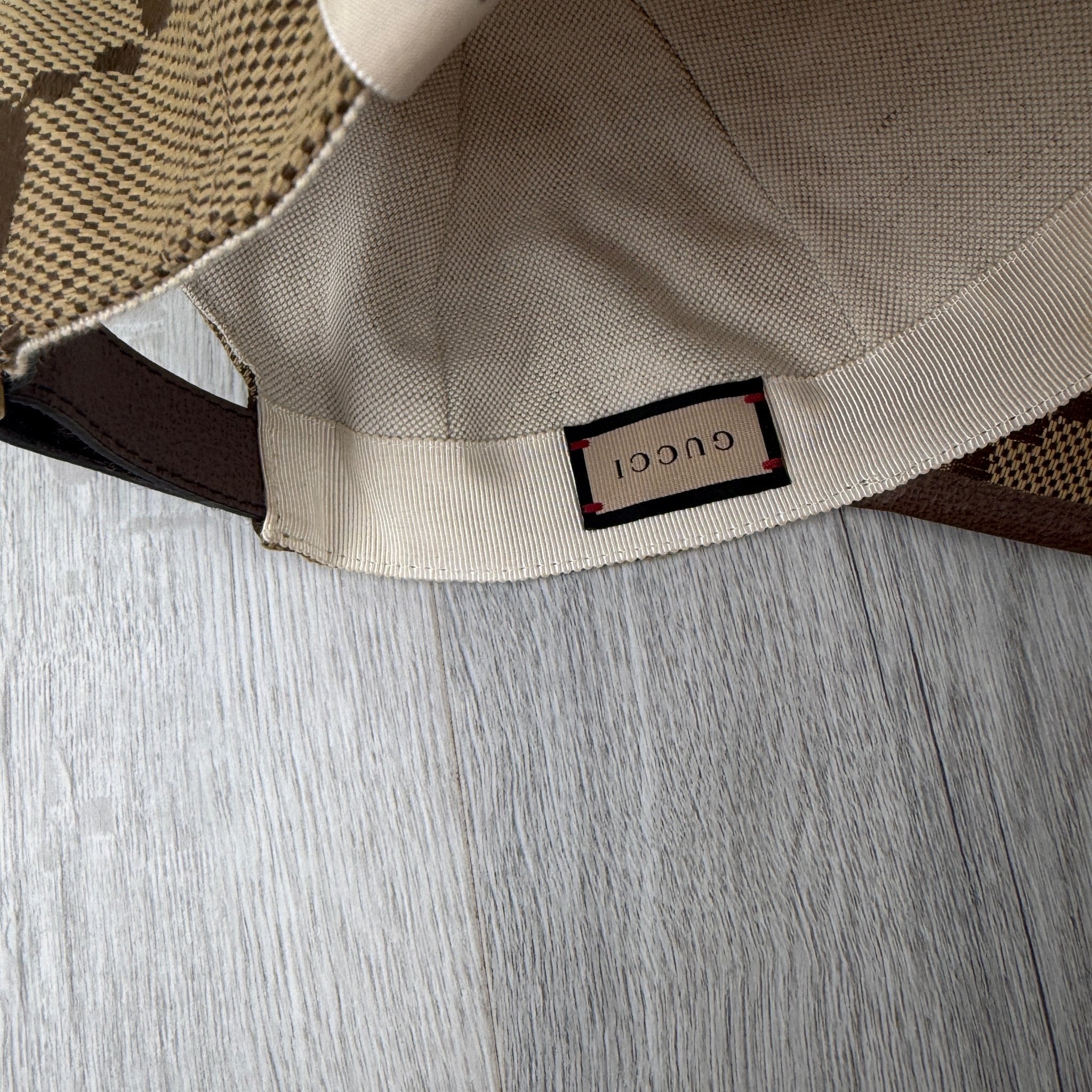 Gucci Women’s Beige GG Interlocking Baseball Cap - Small - Morely TrendsGucci Type here:)