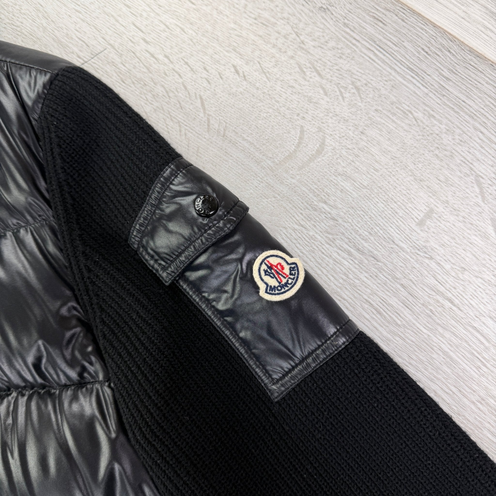 Moncler Men’s Black Zip-up Tricot Cardigan - Large - Morely TrendsMoncler Type here:)
