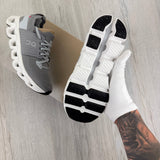 On Running Cloudswift 4 Grey Trainers