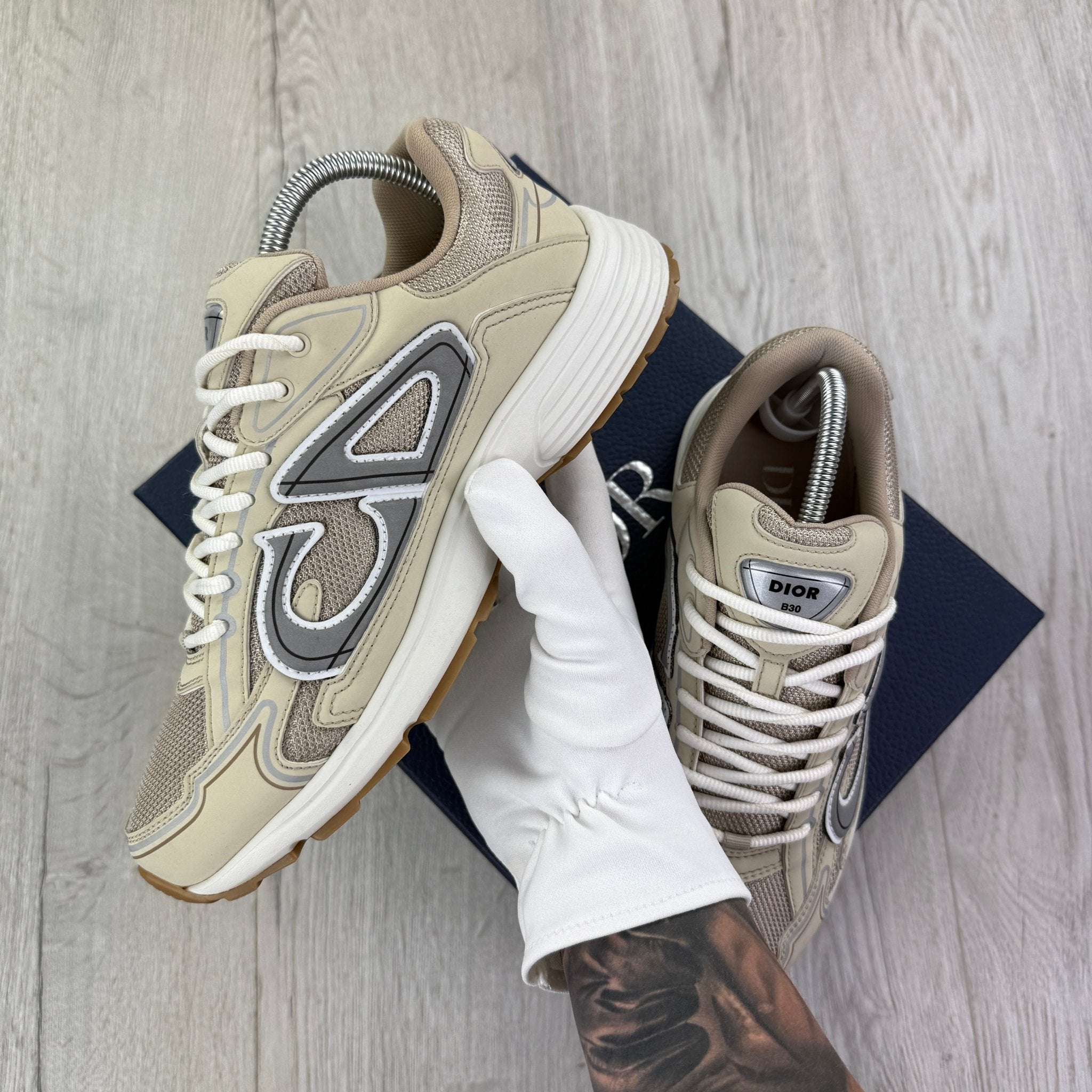 Dior B30 Men’s Cream Mesh and Technical Fabric Trainers - 41 (Fit Uk 7) - Morely TrendsDior Type here:)