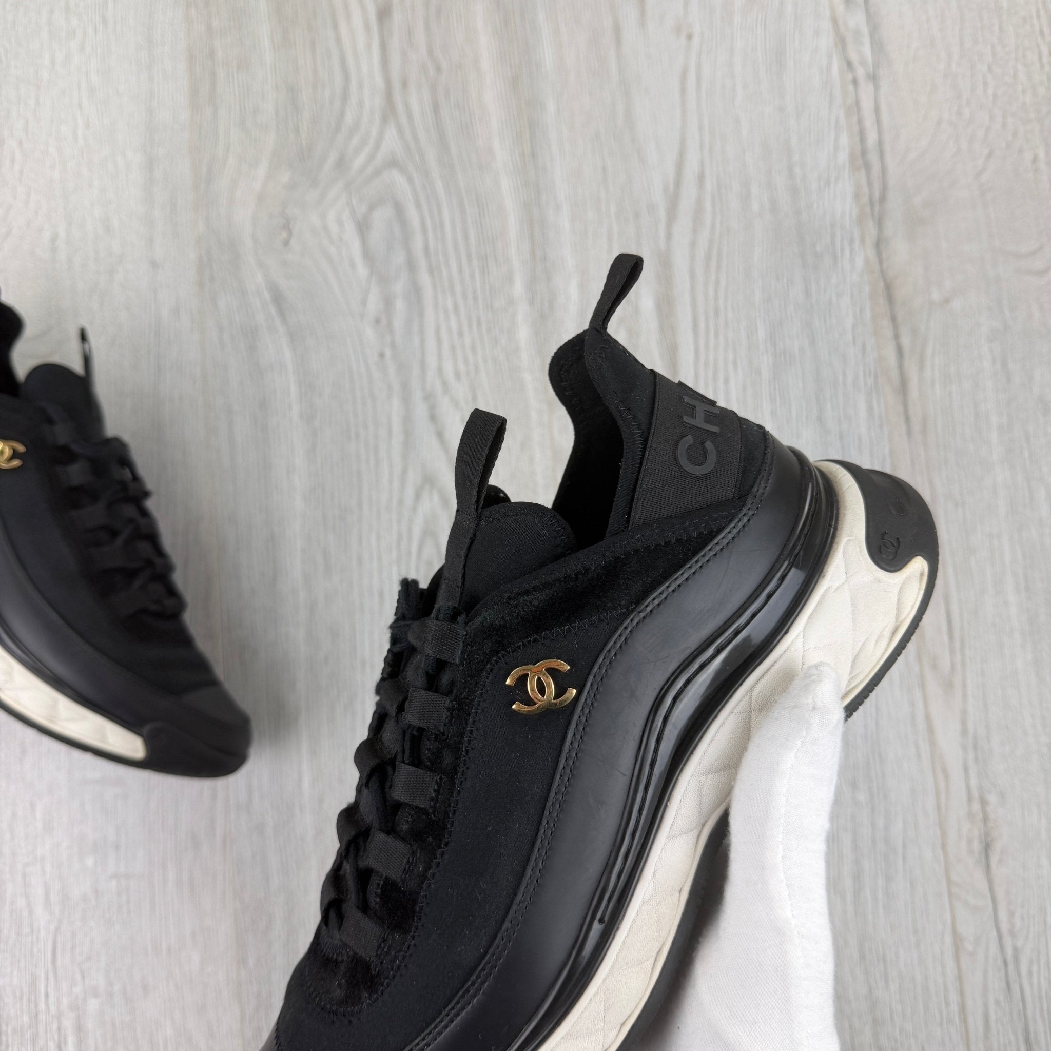 Chanel Men’s Black CC Runners - Uk 7 - Morely TrendsChanel Type here:)