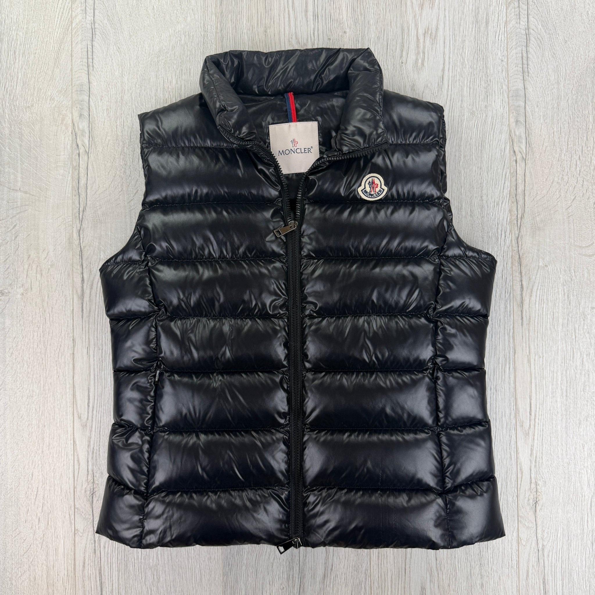 Moncler Women’s Black Ghany Quilted Down Vest Gilet - Size 4 - Morely TrendsMoncler Type here:)