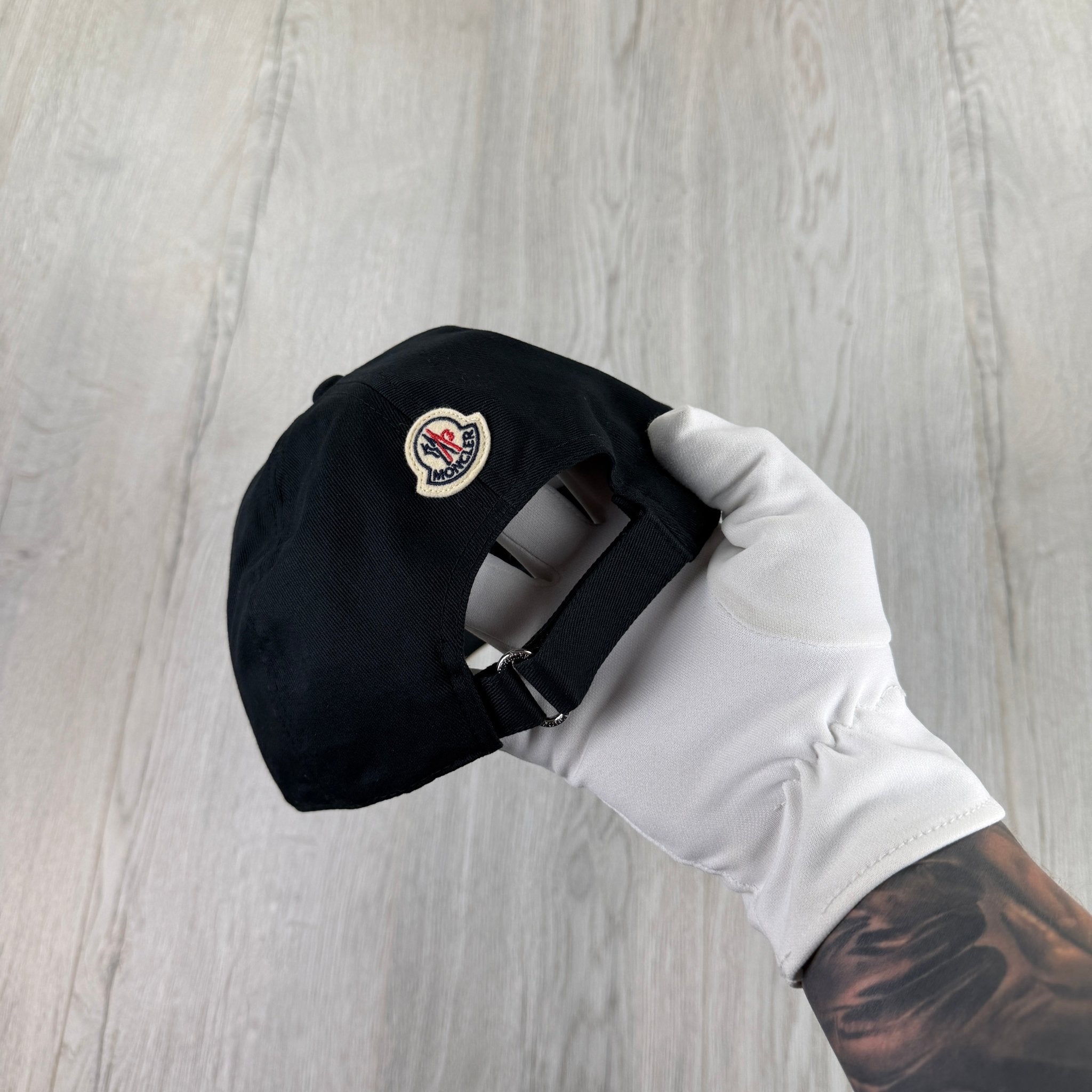 Moncler Men’s Black Baseball Cap - Morely TrendsMoncler Type here:)