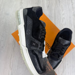 Louis Vuitton Men’s Black Low Trainers - Uk 9 (Fit 10) - Morely TrendsLouis Vuitton Type here:)