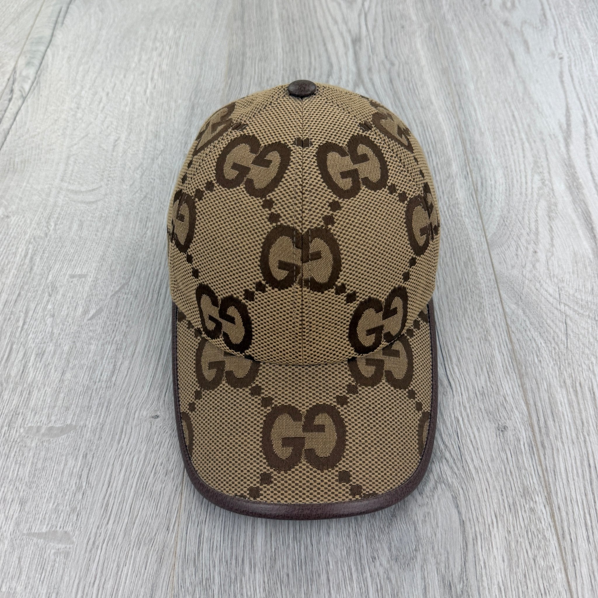 Gucci Women’s Beige GG Interlocking Baseball Cap - Small - Morely TrendsGucci Type here:)