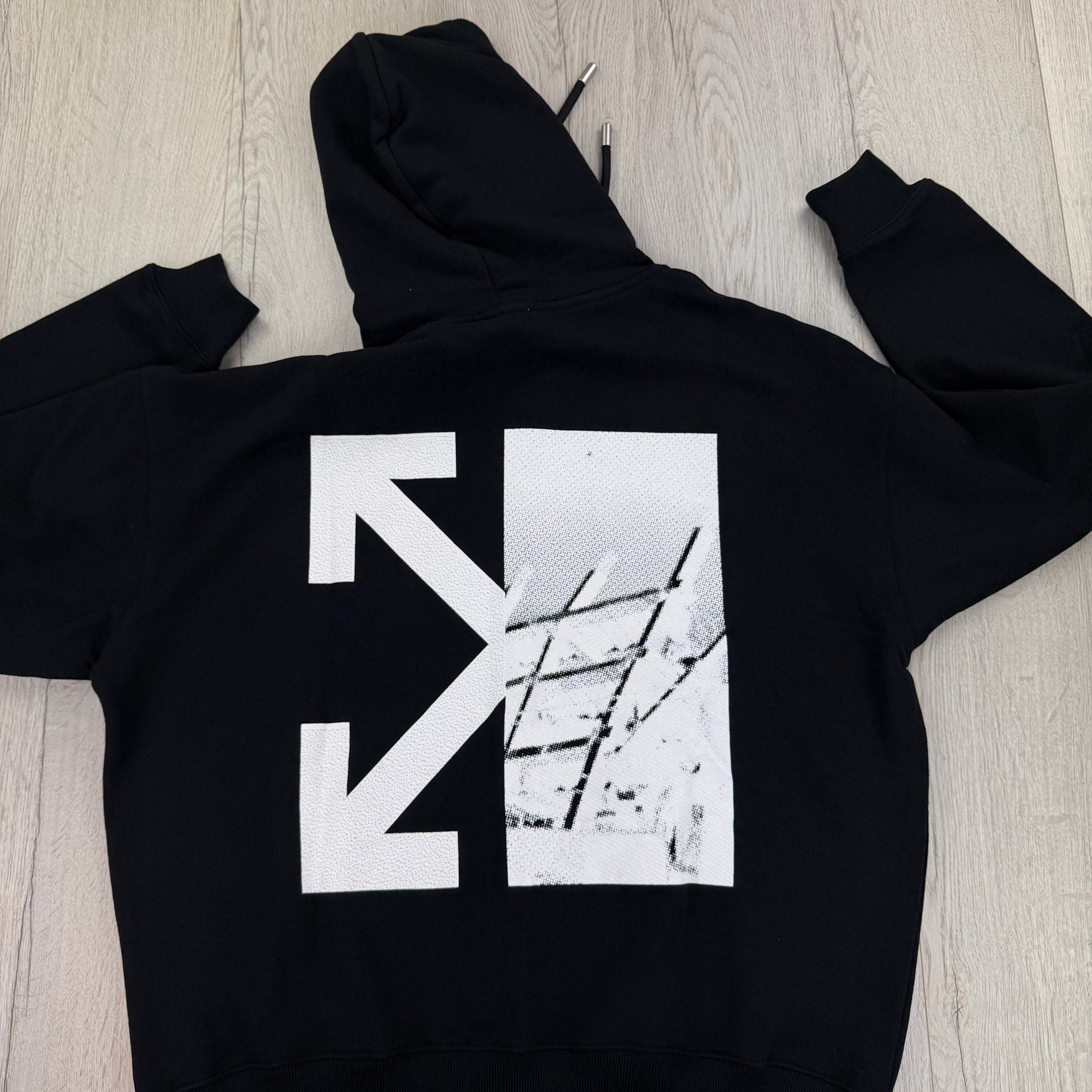 Off White Men’s Zip-up Black Hoodie - Medium - Morely TrendsOff white Type here:)