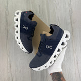 On Running Cloudswift 4 Navy Trainers