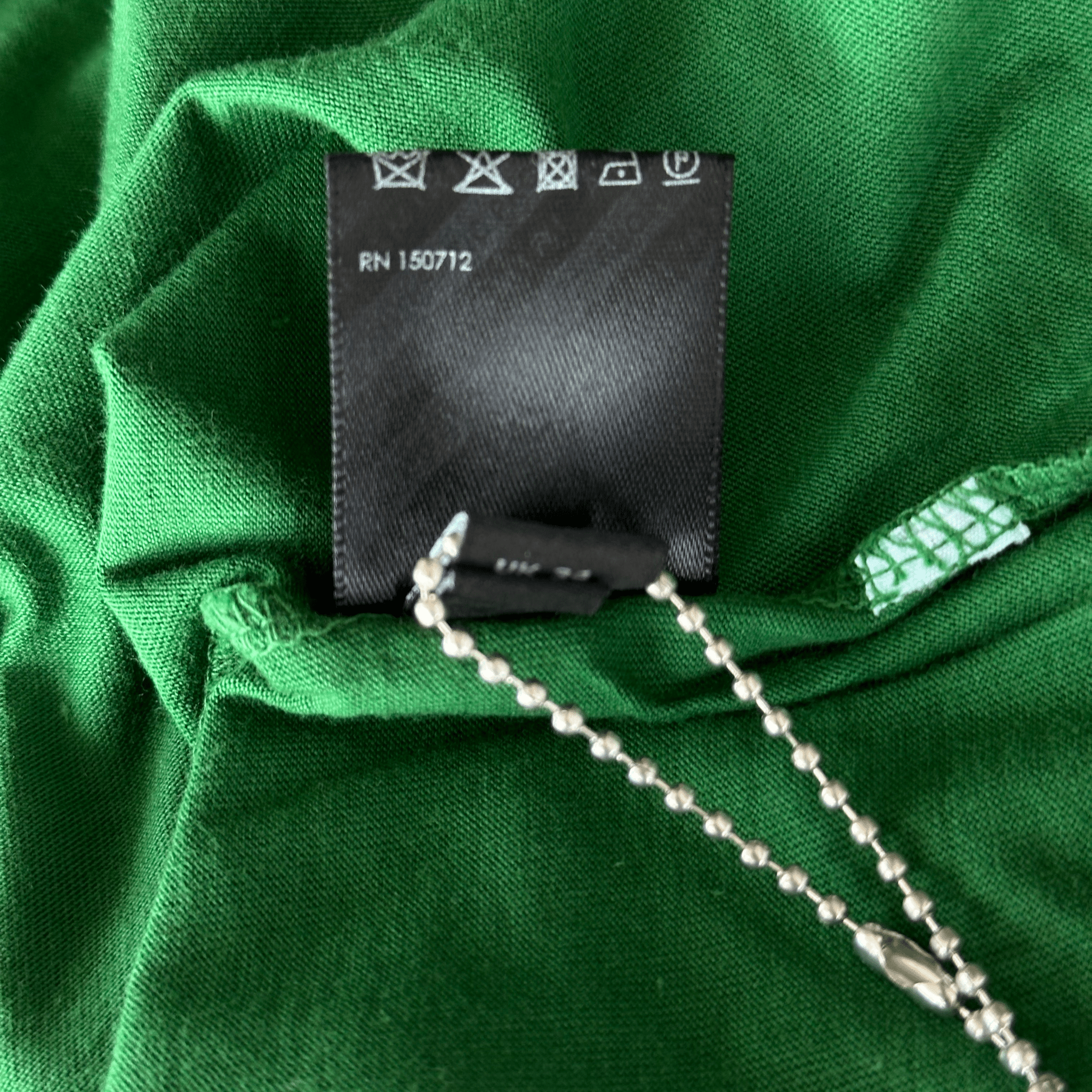 Amiri Green & White MA Core Logo T-Shirt - Morely TrendsAmiri Type here:)