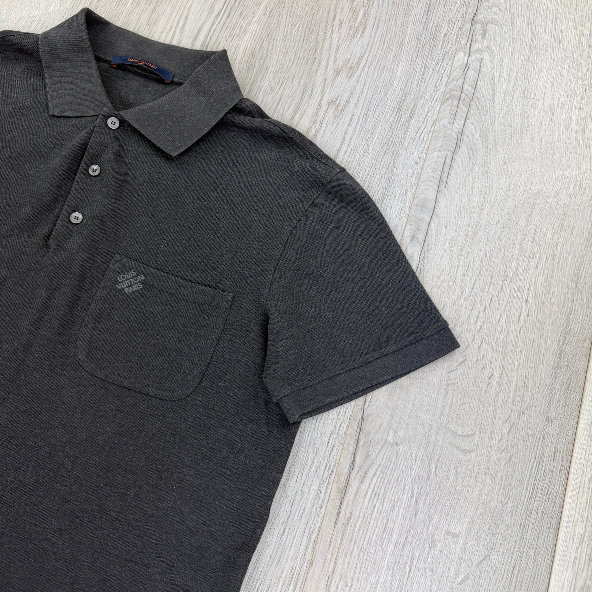 Louis Vuitton Men’s Grey Damier Polo - Medium - Morely TrendsLouis Vuitton Type here:)