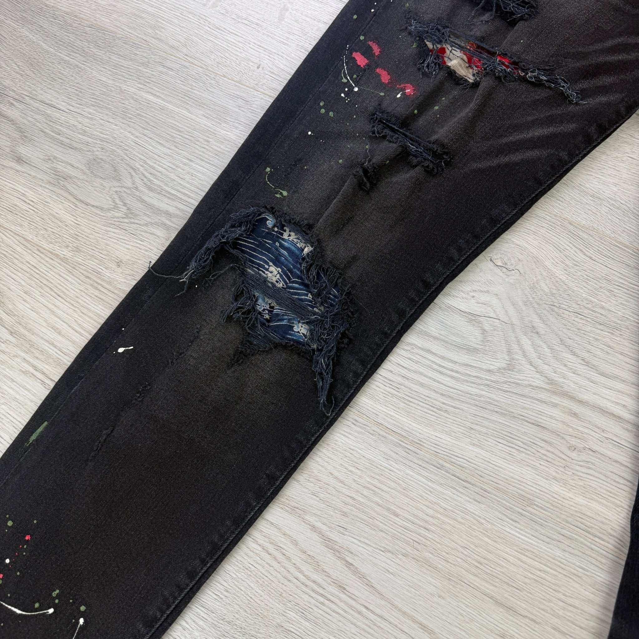 Amiri Men’s MX1 Aged Black Distressed Jeans - Uk 34 - Morely TrendsAmiri Type here:)