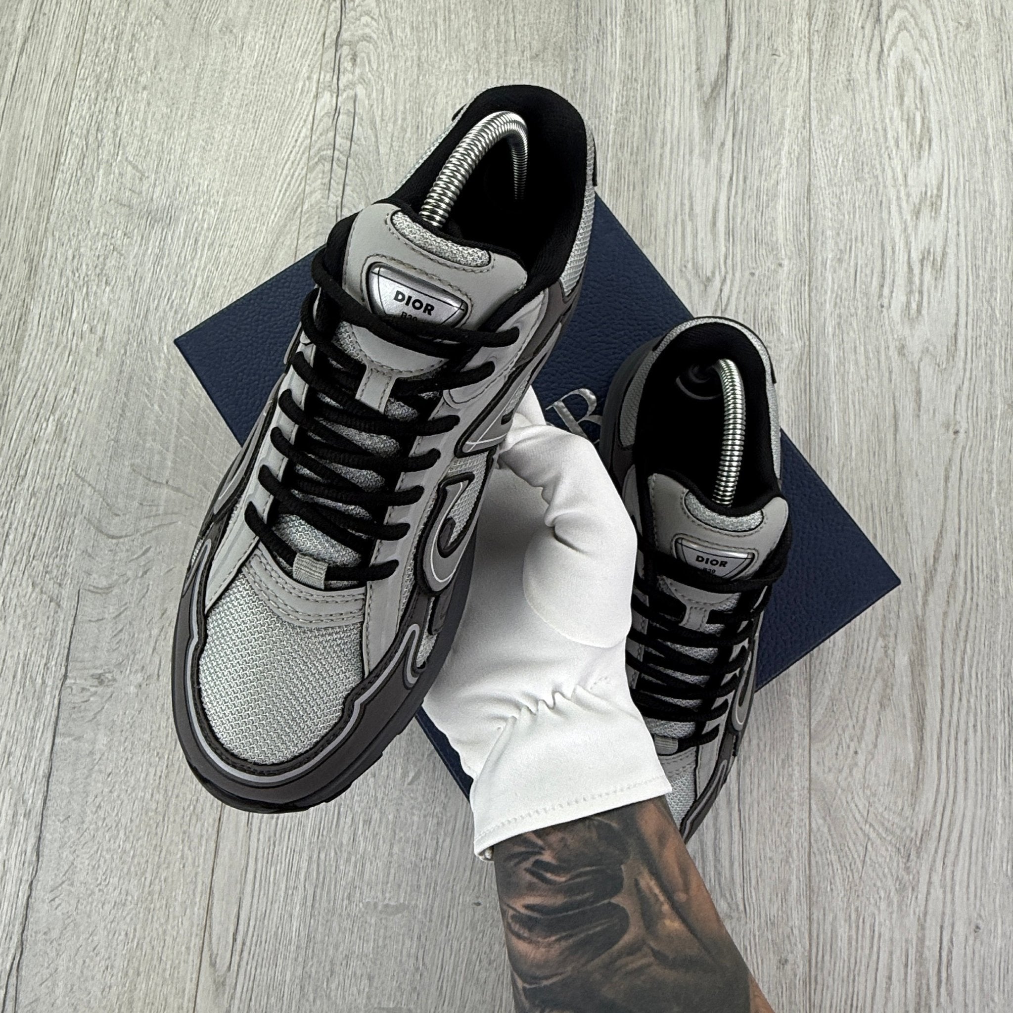 Dior B30 Men’s Dark Grey Anthracite Runners - 40 (Uk 6/6.5) - Morely TrendsDior Type here:)