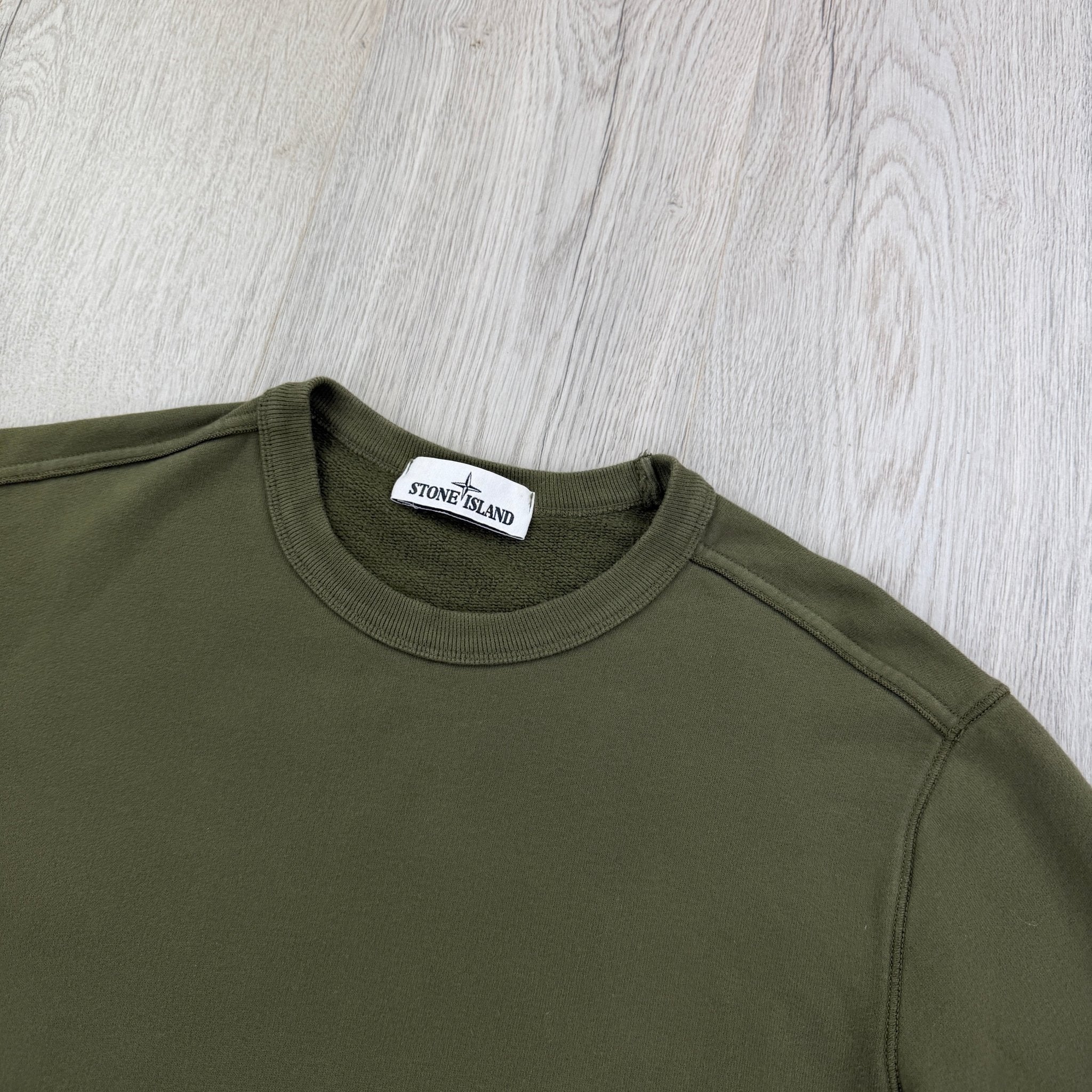 Stone Island Men’s Khaki Green Crewneck Jumper - Small - Morely TrendsStone Island Type here:)