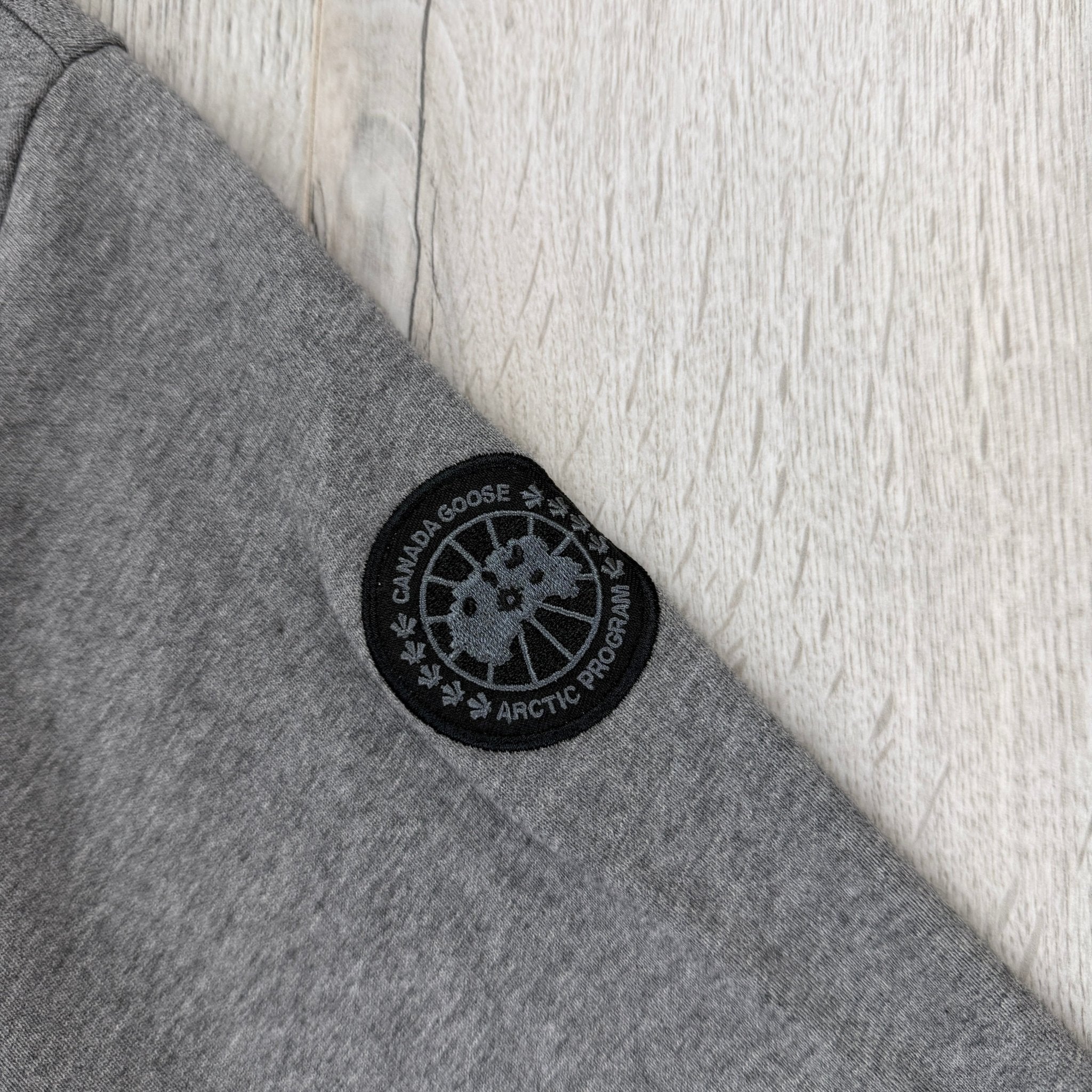 Canada Goose Men’s Grey Full Tracksuit Black Badge Edition - Large - Morely TrendsCanada goose Type here:)