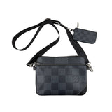 Louis Vuitton Men’s Damier Trio Messenger Bag - Morely TrendsLouis Vuitton Type here:)