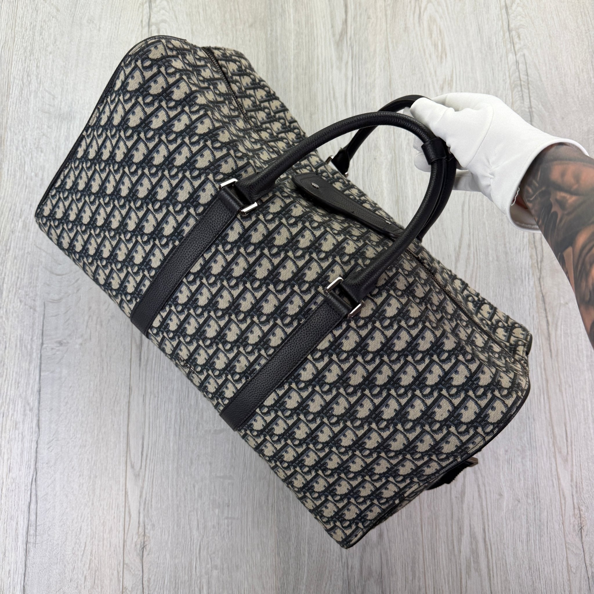 Dior Oblique Jacquard Lingo 50 Boston Bag Travel Bag - Morely TrendsDior Type here:)
