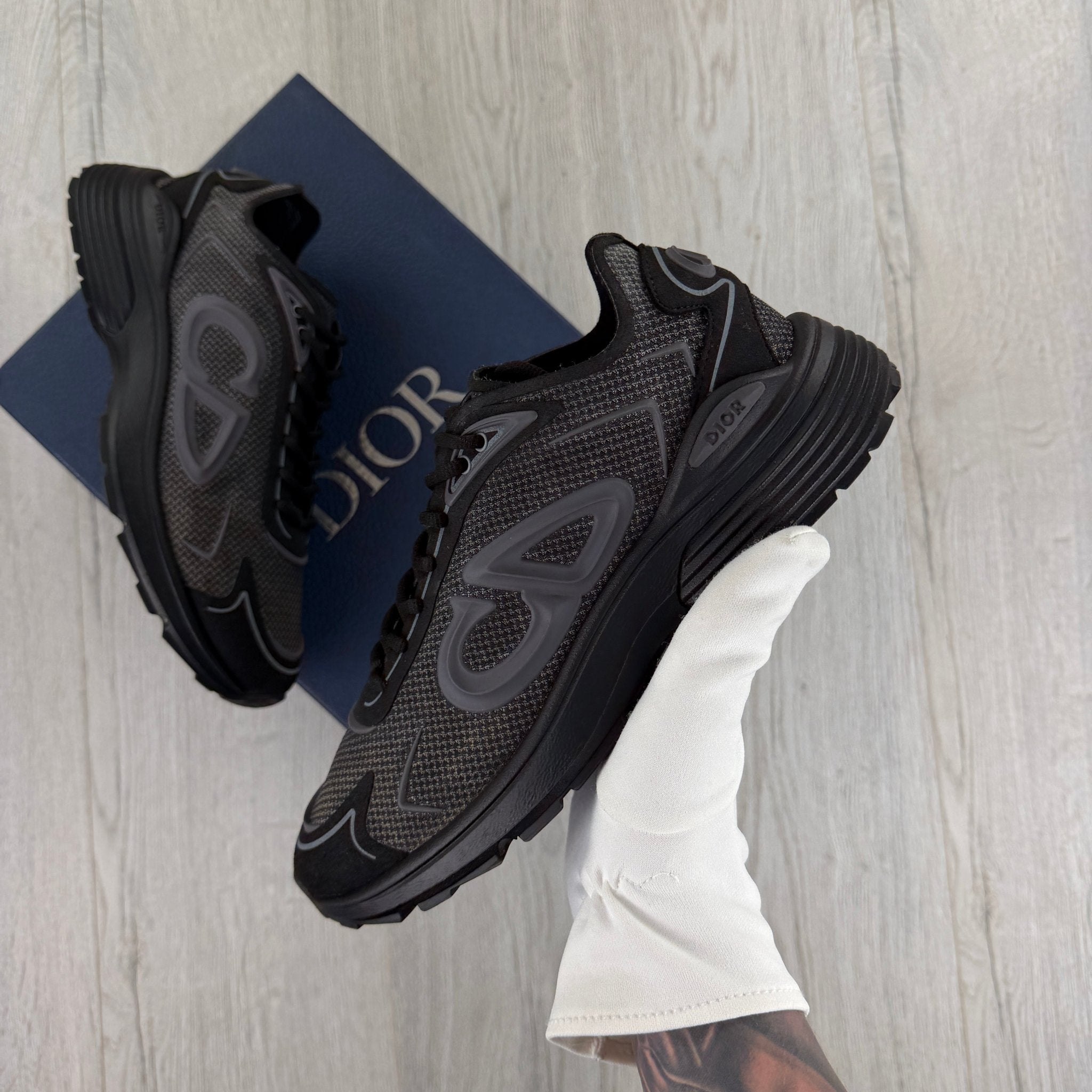 Dior B30 Countdown Tech Black Trainers - 42 (Fit Uk 8) - Morely TrendsDior Type here:)
