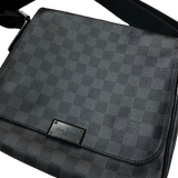 Louis Vuitton Damier Messenger Bag