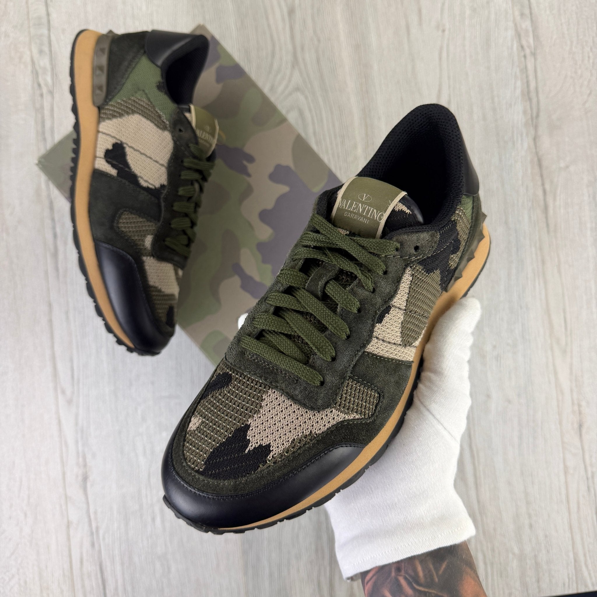 Valentino Men’s Khaki Camo Mesh Rockrunner Trainers - Uk 7 - Morely TrendsValentino Type here:)