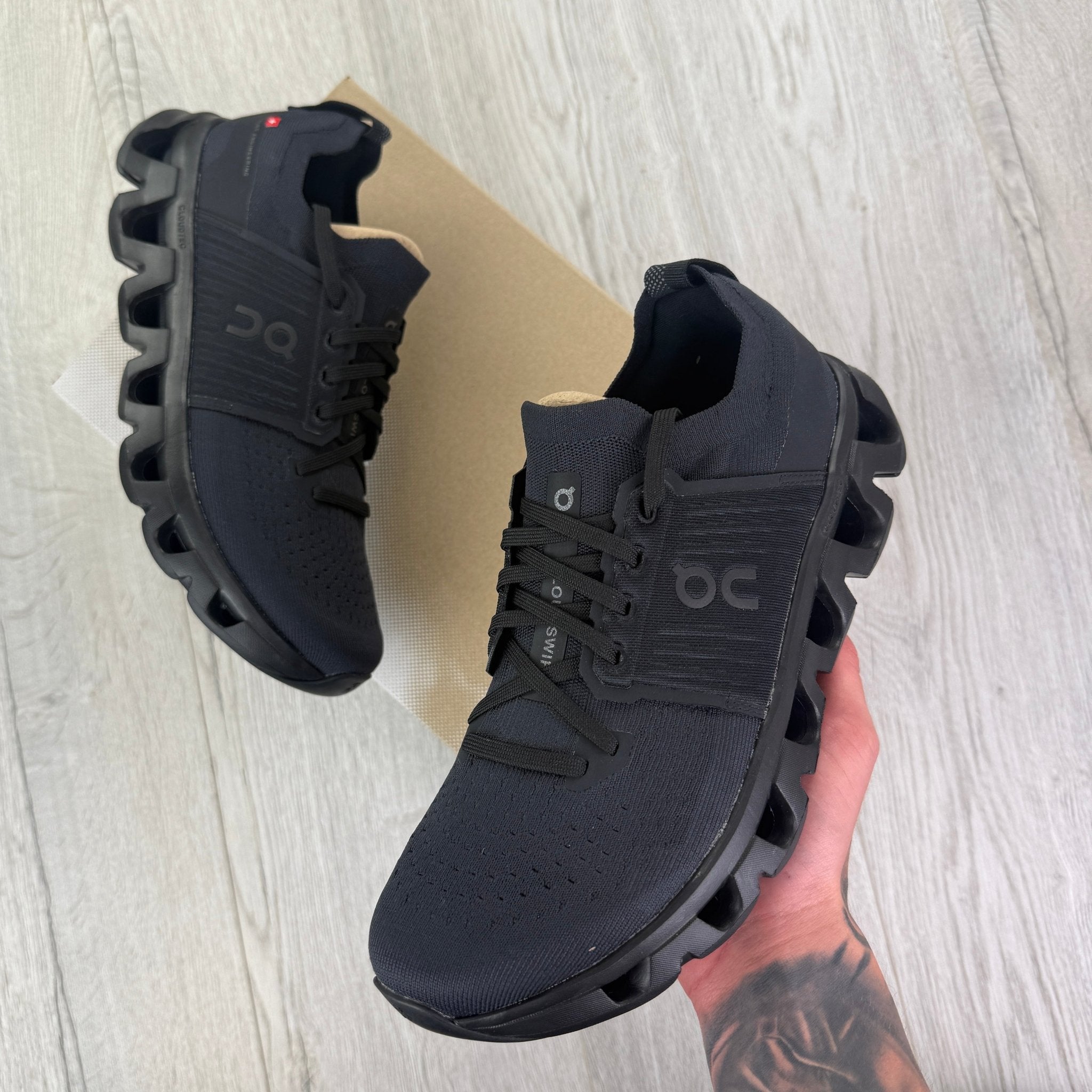 On Running Cloudswift 4 Black Trainers - Morely TrendsOn Running Type here:)