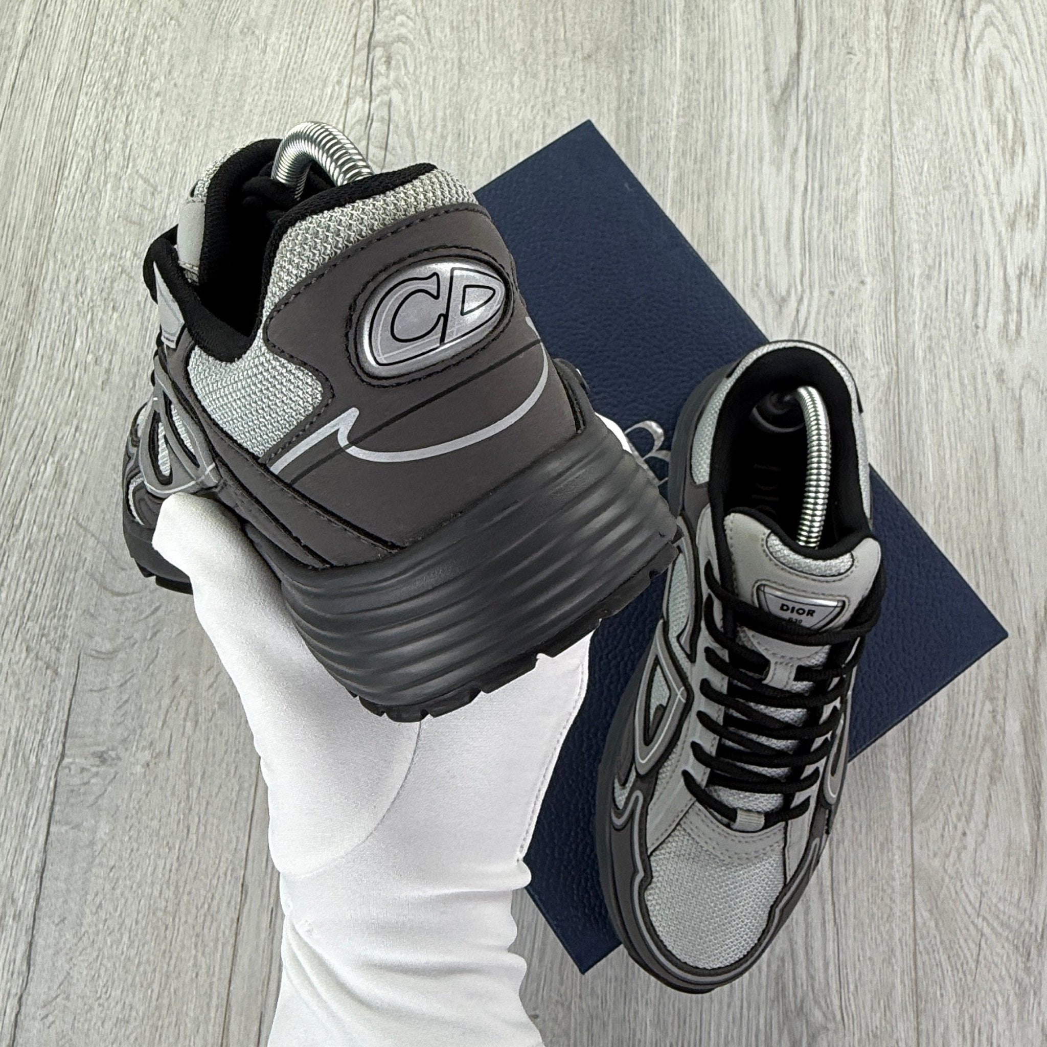 Dior B30 Men’s Dark Grey Anthracite Runners - 40 (Uk 6/6.5) - Morely TrendsDior Type here:)