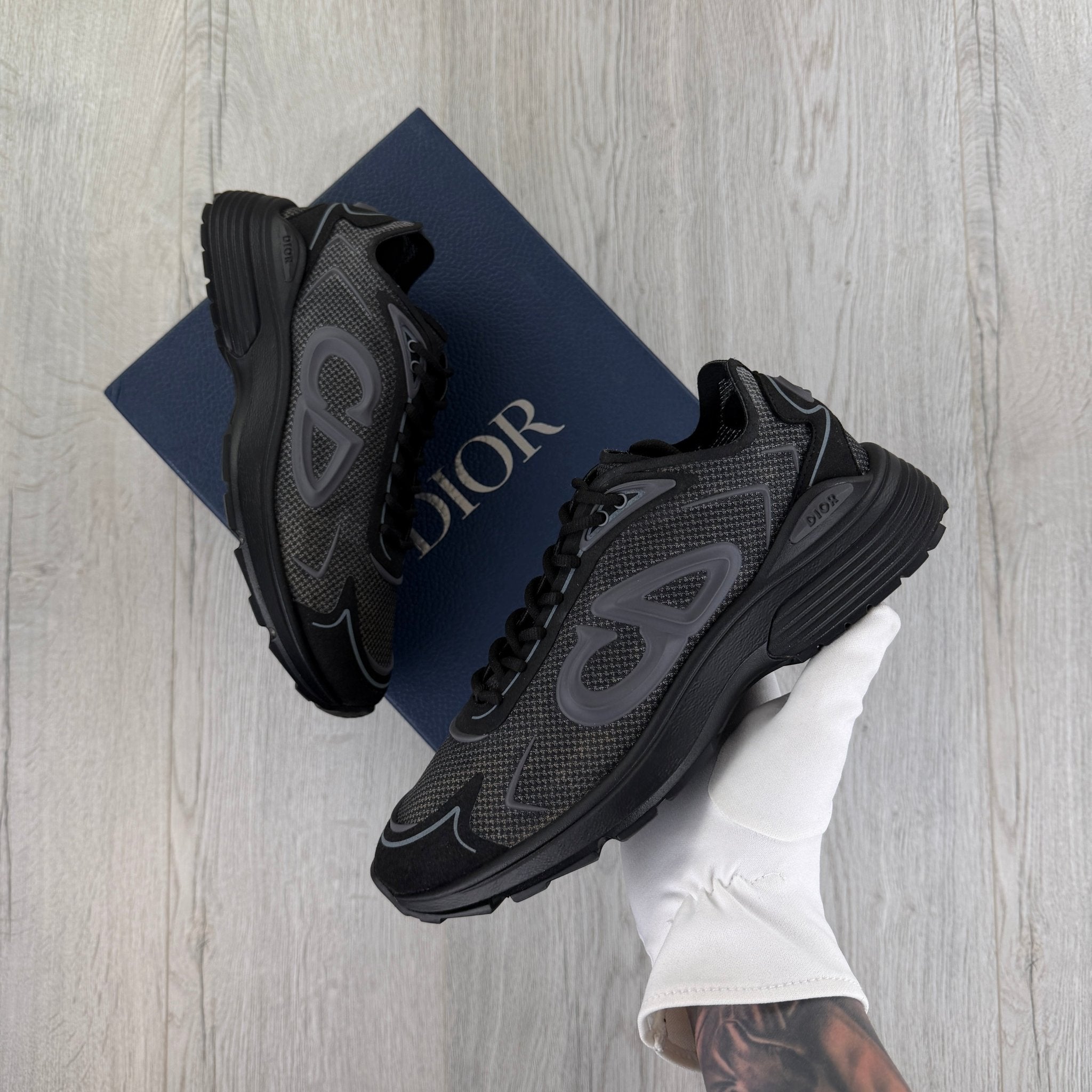 Dior B30 Countdown Tech Black Trainers - 42 (Fit Uk 8) - Morely TrendsDior Type here:)