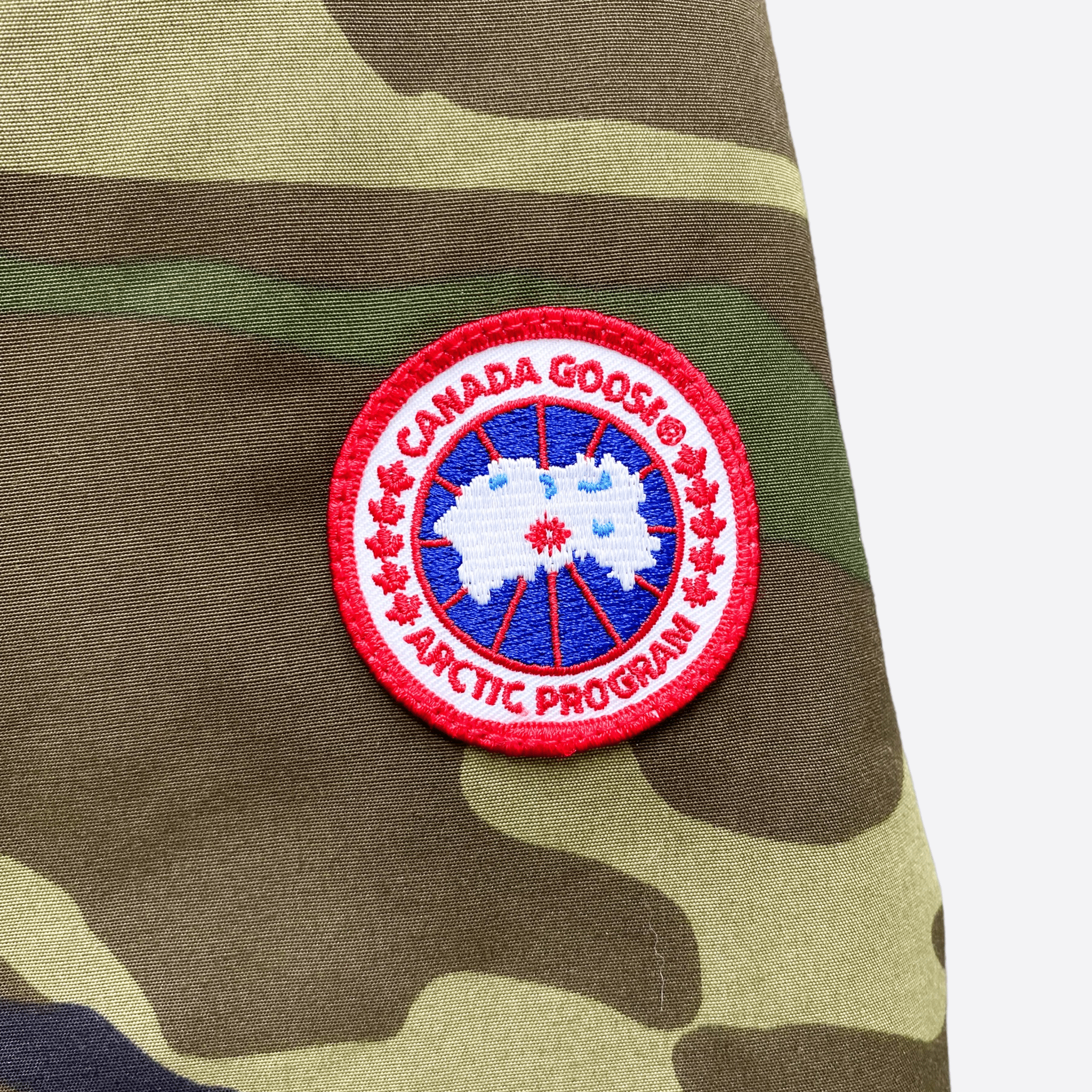 Canada Goose Classic Camo Canmore Women's Jacket - Morely TrendsCanada Goose Type here:)