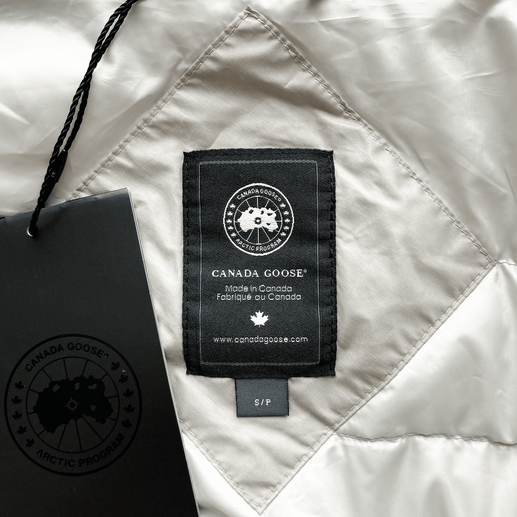 Canada Goose Stratus Grey Roxton Black Label Men's Jacket - Morely TrendsCanada Goose Type here:)