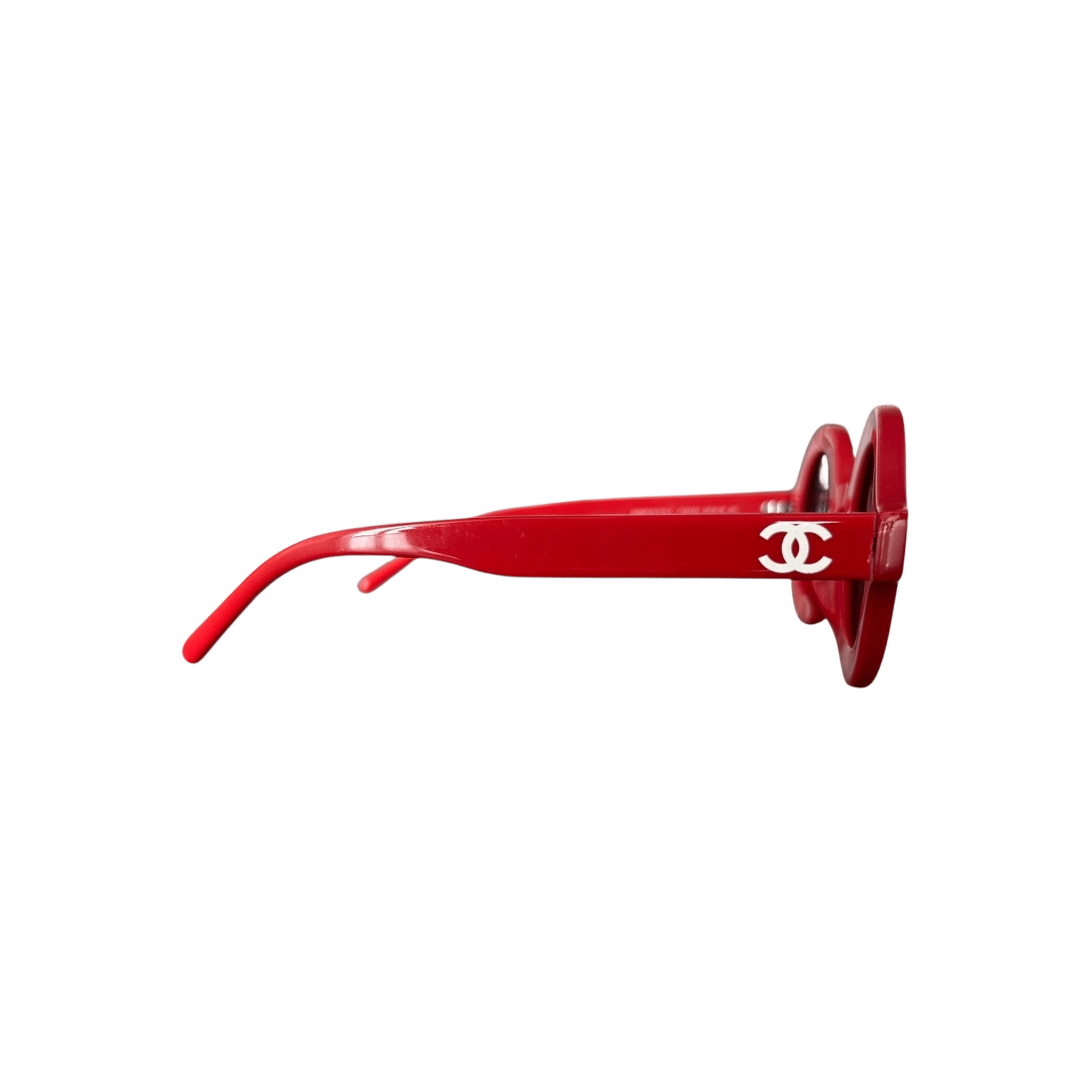 Chanel Pharrell Red & White Round Sunglasses - Morely TrendsChanel Type here:)