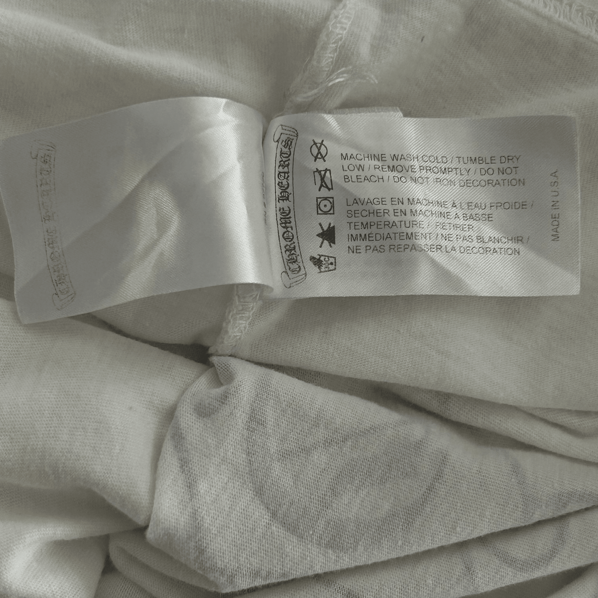 Chrome Hearts White & Black Hong Kong Exclusive Horseshoe Logo T-Shirt - Morely TrendsChrome Hearts Type here:)