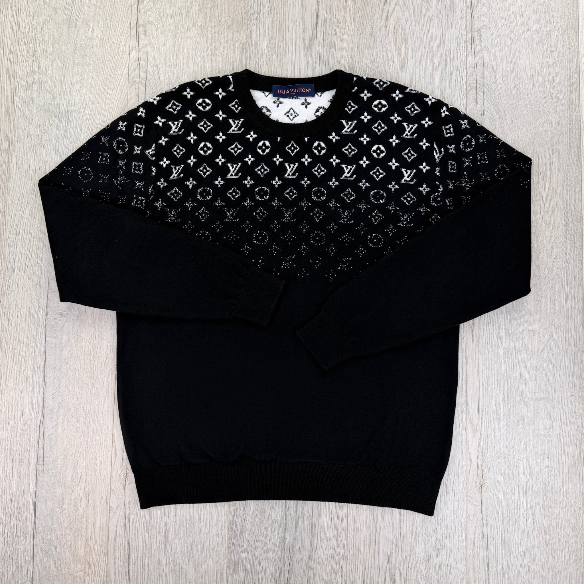 Louis Vuitton Men’s Black Gradient Crewneck Jumper - XL - Morely TrendsLouis Vuitton Type here:)