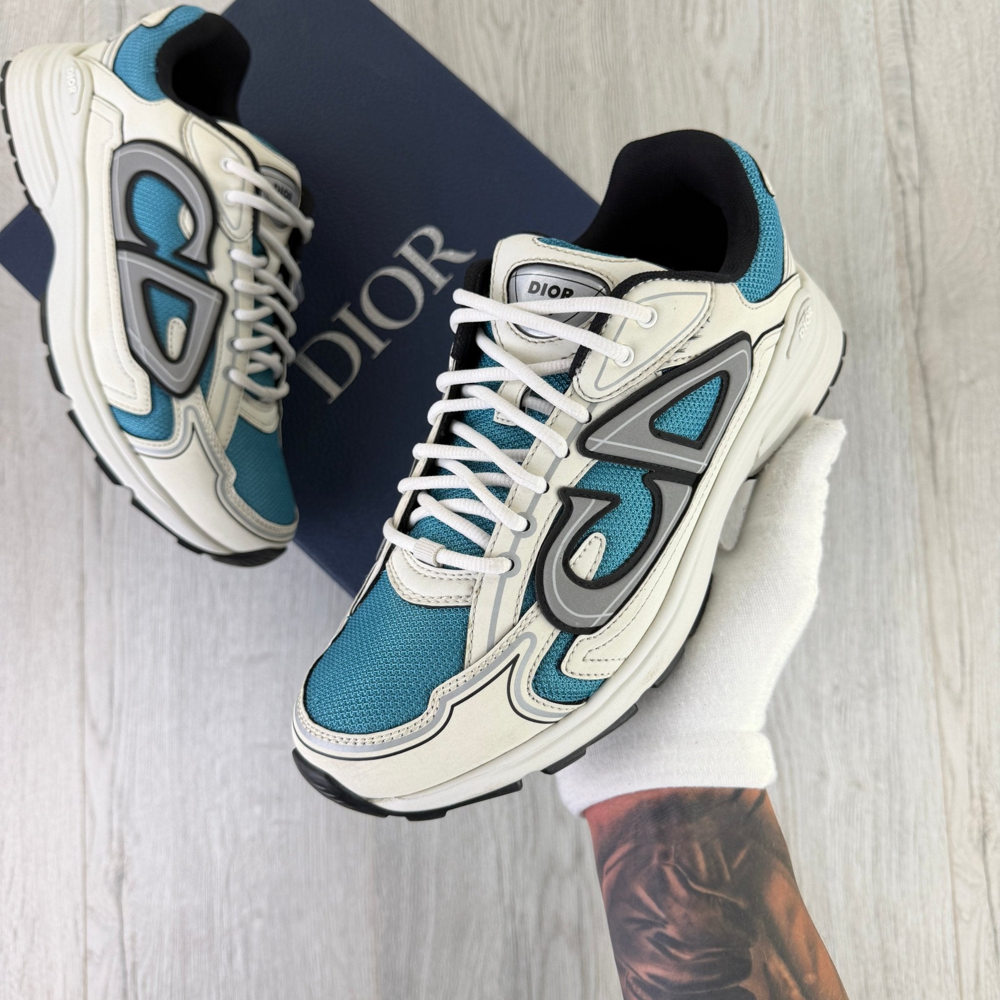 Dior B30 Men’s Beige & Blue Trainers - 41 (Uk 7) - Morely TrendsDior Type here:)