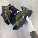 Dior B22 Men’s Khaki Grey Runners - 42.5 (Fit Uk 8)