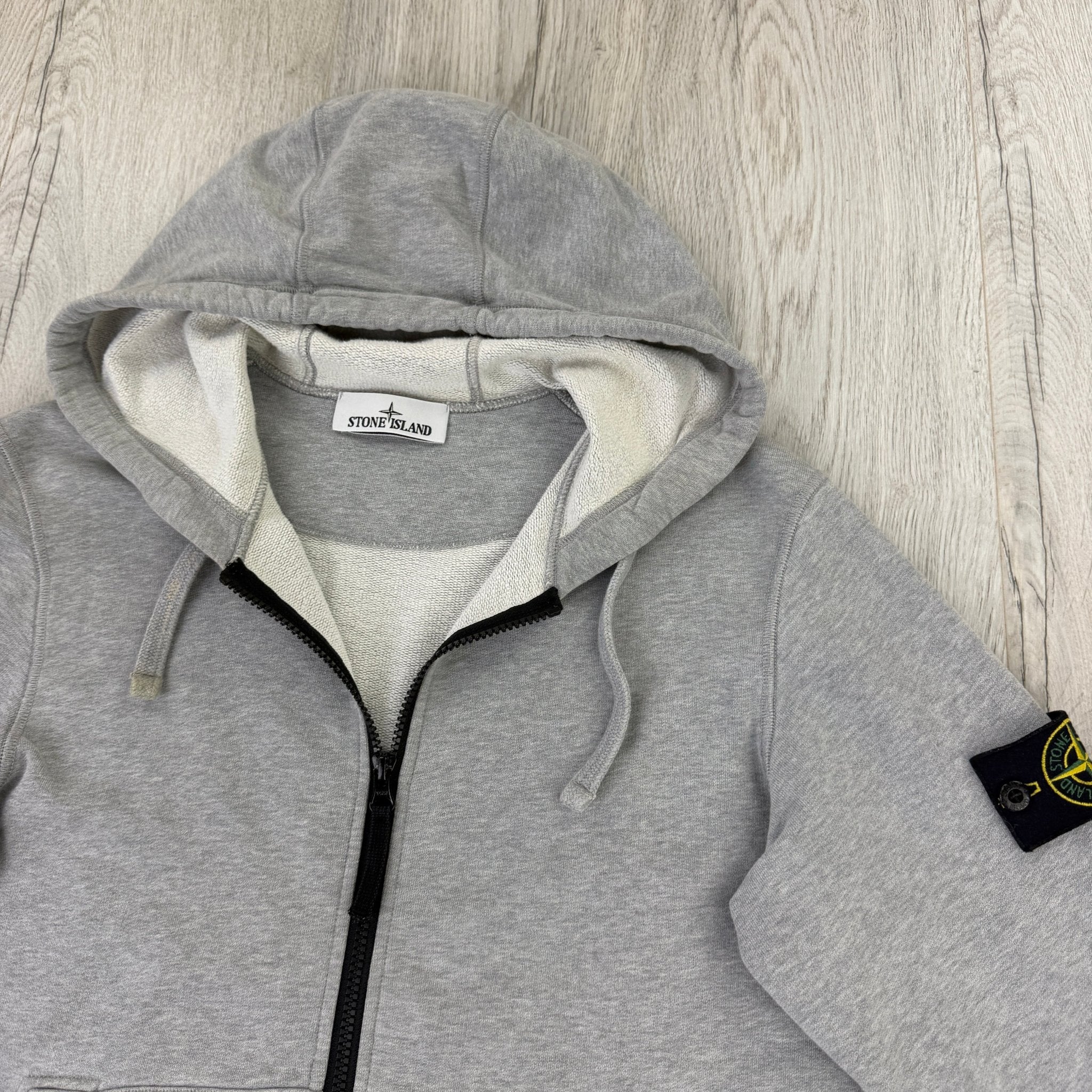 Stone Island Men’s Grey Zip-up Hoodie - Small - Morely TrendsStone Island Type here:)
