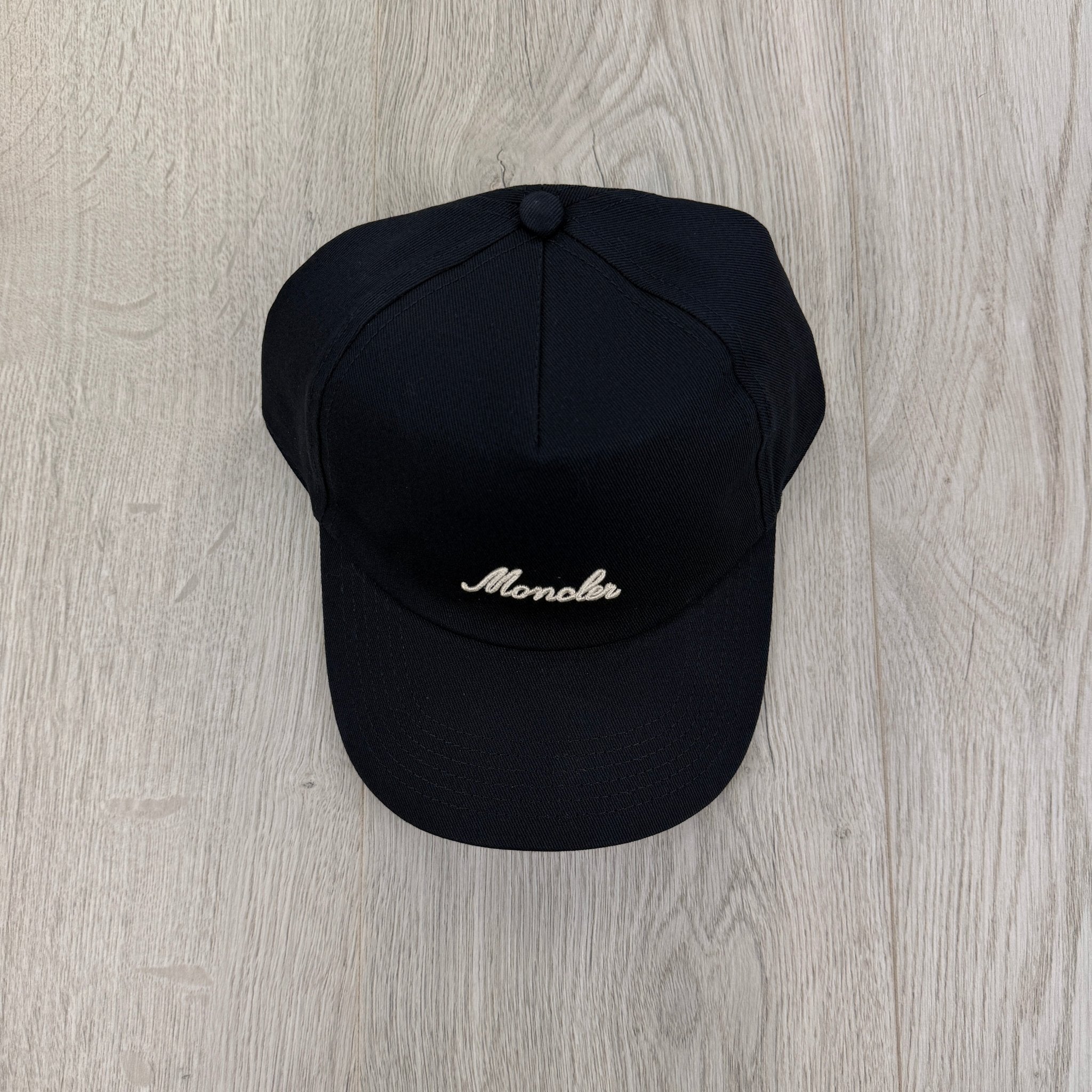 Moncler Men’s Navy Baseball Cap - Morely TrendsMoncler Type here:)