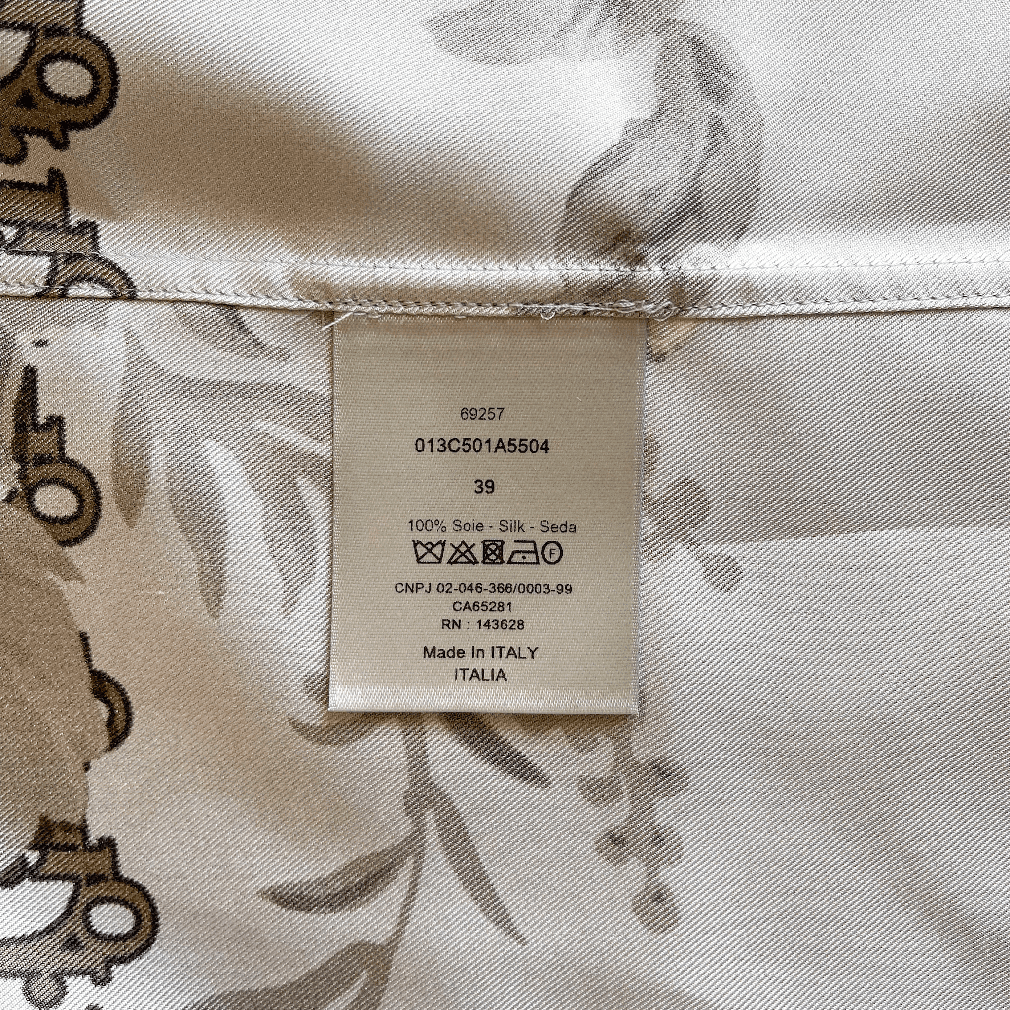 Dior Oblique Blue Floral Silk Button Up Shirt - Morely TrendsDior Type here:)