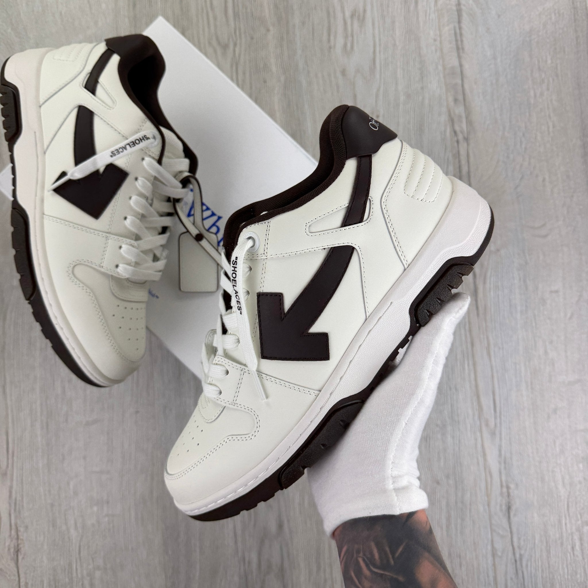 Off-White Men’s Brown & White Low Trainers - Uk 10 - Morely TrendsOff white Type here:)