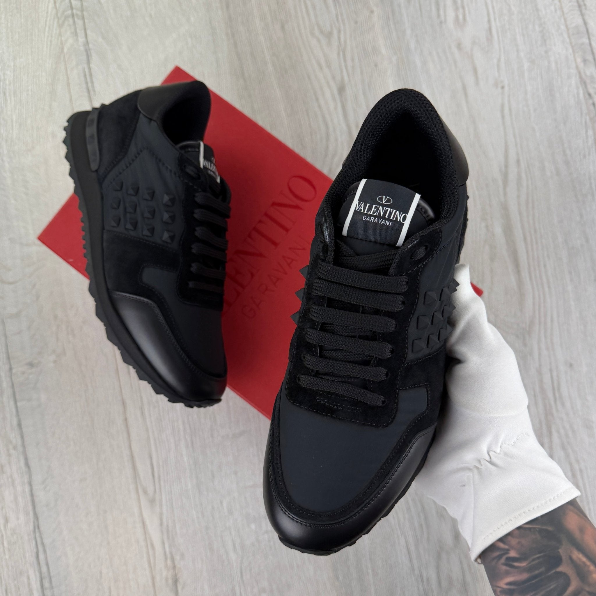 Valentino Men’s Black Rockrunner Trainers - Morely TrendsValentino Type here:)
