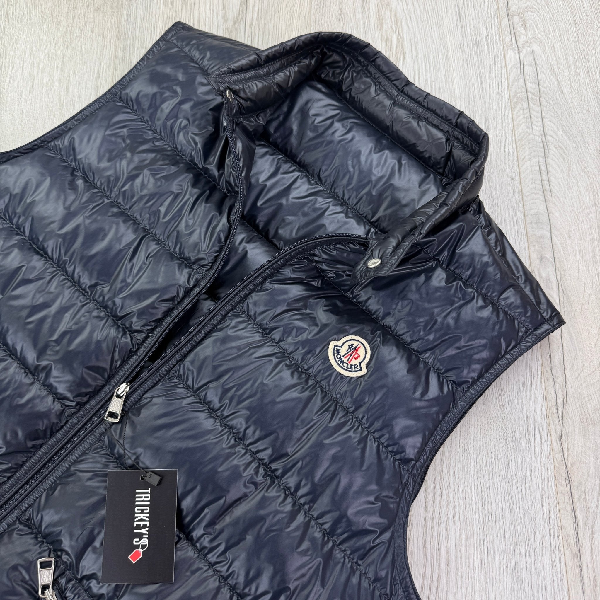 Moncler Men’s Navy GUI Gilet - Size 1 - Morely TrendsMoncler Type here:)